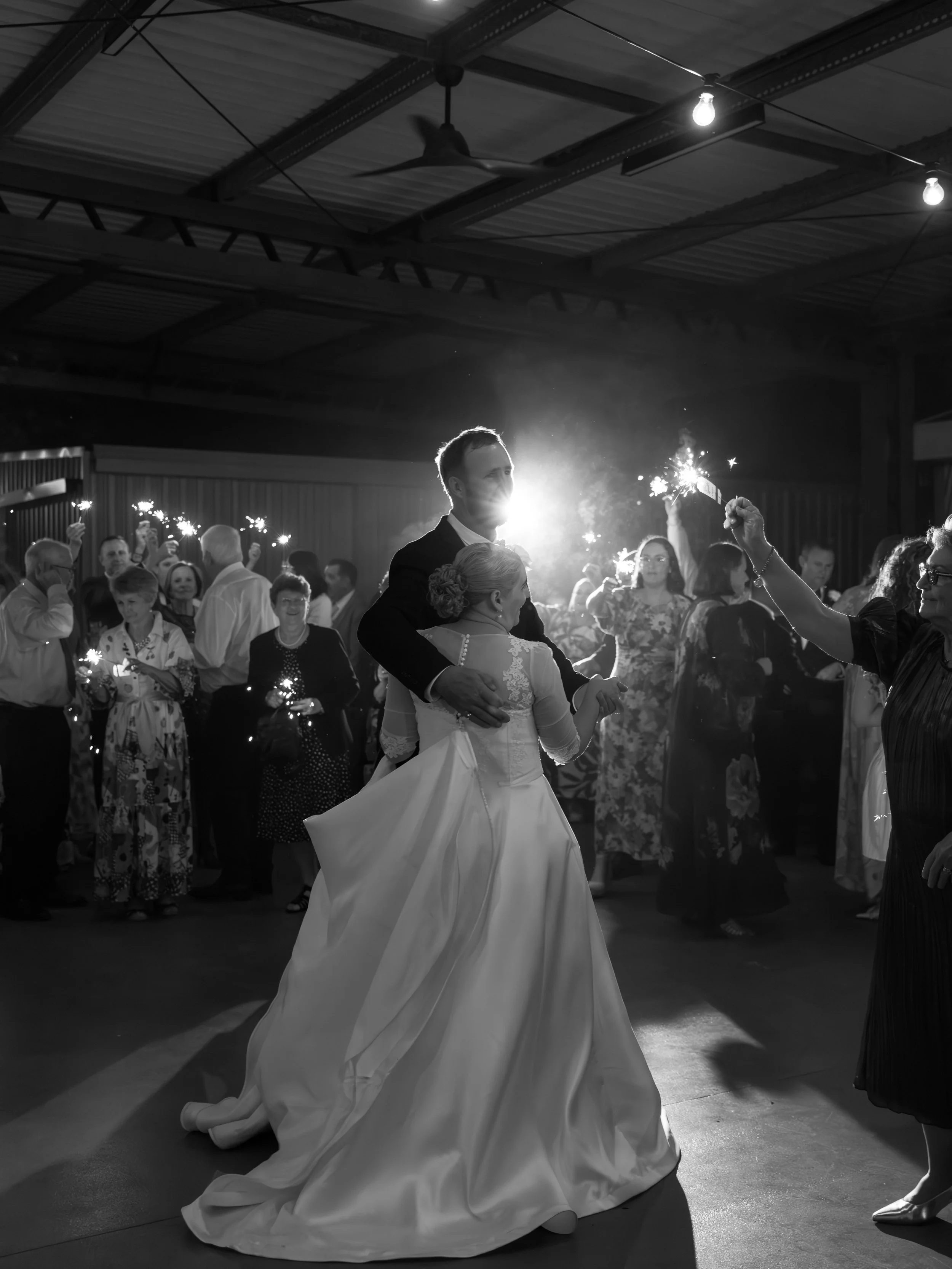 A room full of people and lifetime of memories ✨

#whitsundaywedding #cqweddingphotographer #whitsundayweddingphotographer #rockhamptonweddingphotographer #countrywedding
