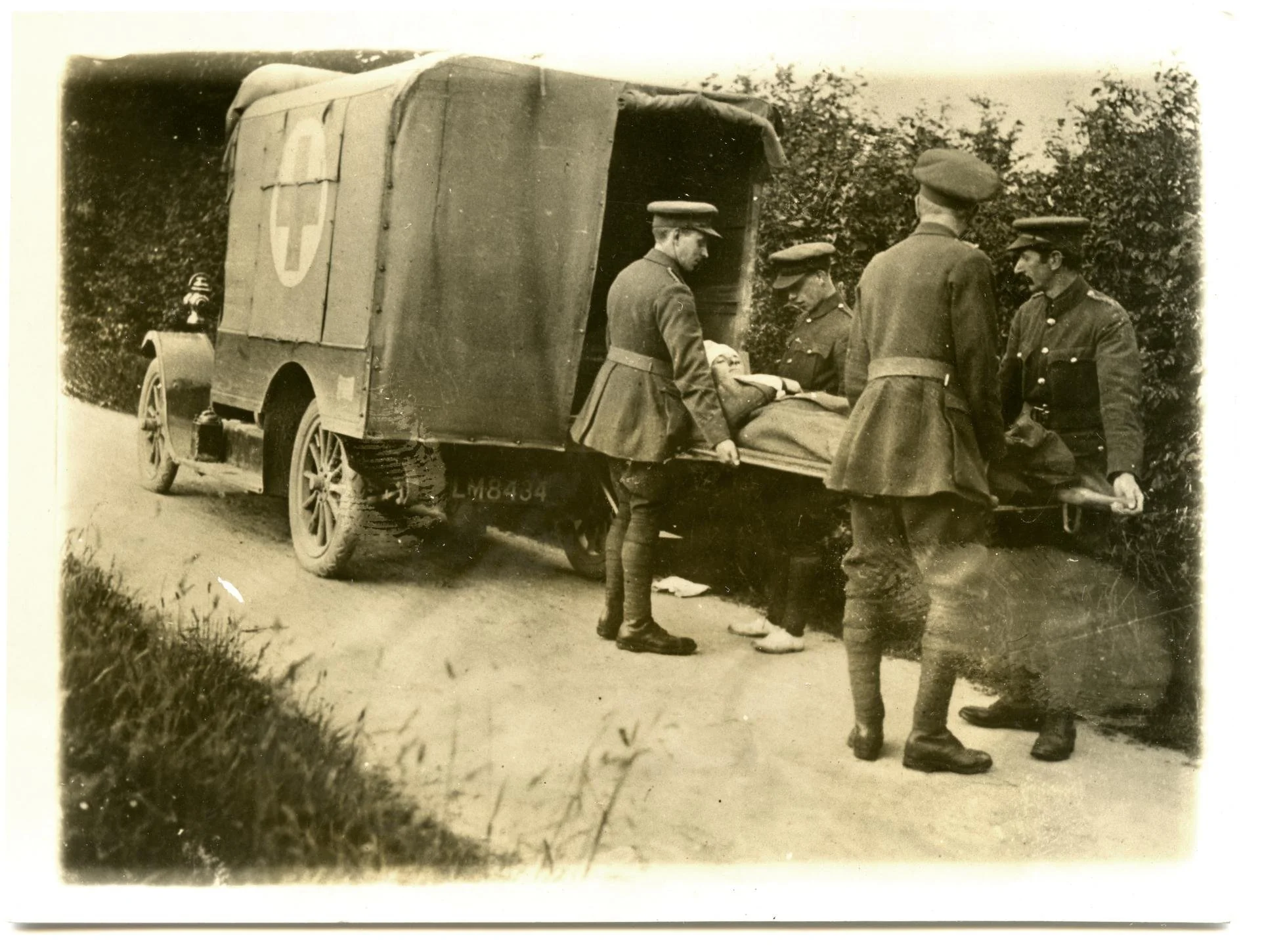 Quakers and the Friends Ambulance Unit in WWI
