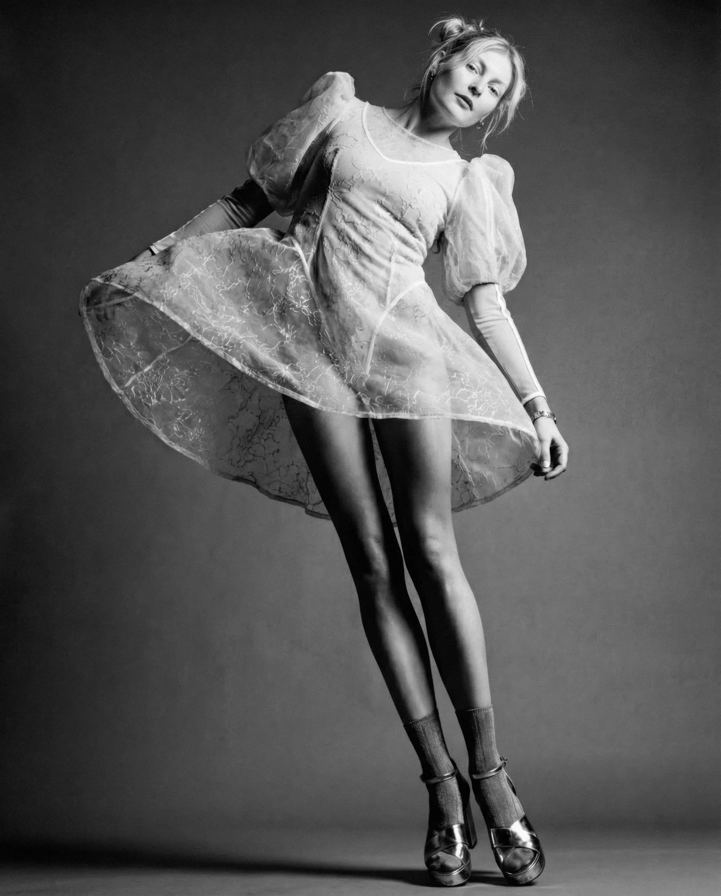 Helen Wills als Gretchen

🔥 FAUST: RELOADED 🔥
Der alte Faust ist verstaubt - tot. Lang lebe der neue!

🔥 FAUST: RELOADED 🔥
The old Faust is dusty&mdash;dead. Long live the new one!

ATC - The Alpine Theater Company, St. Moritz bringt eines der wi