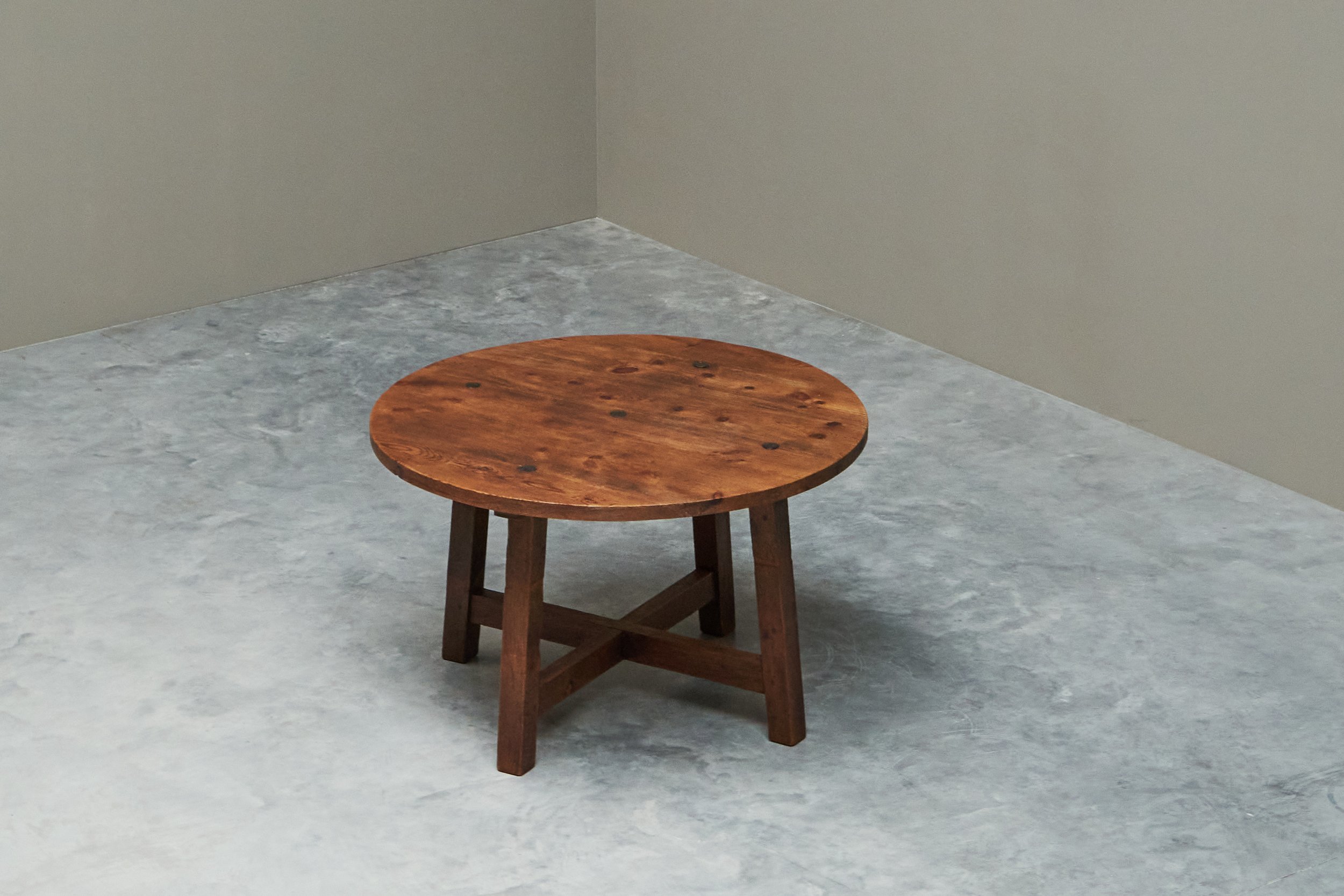 Spanish Table 1.jpg