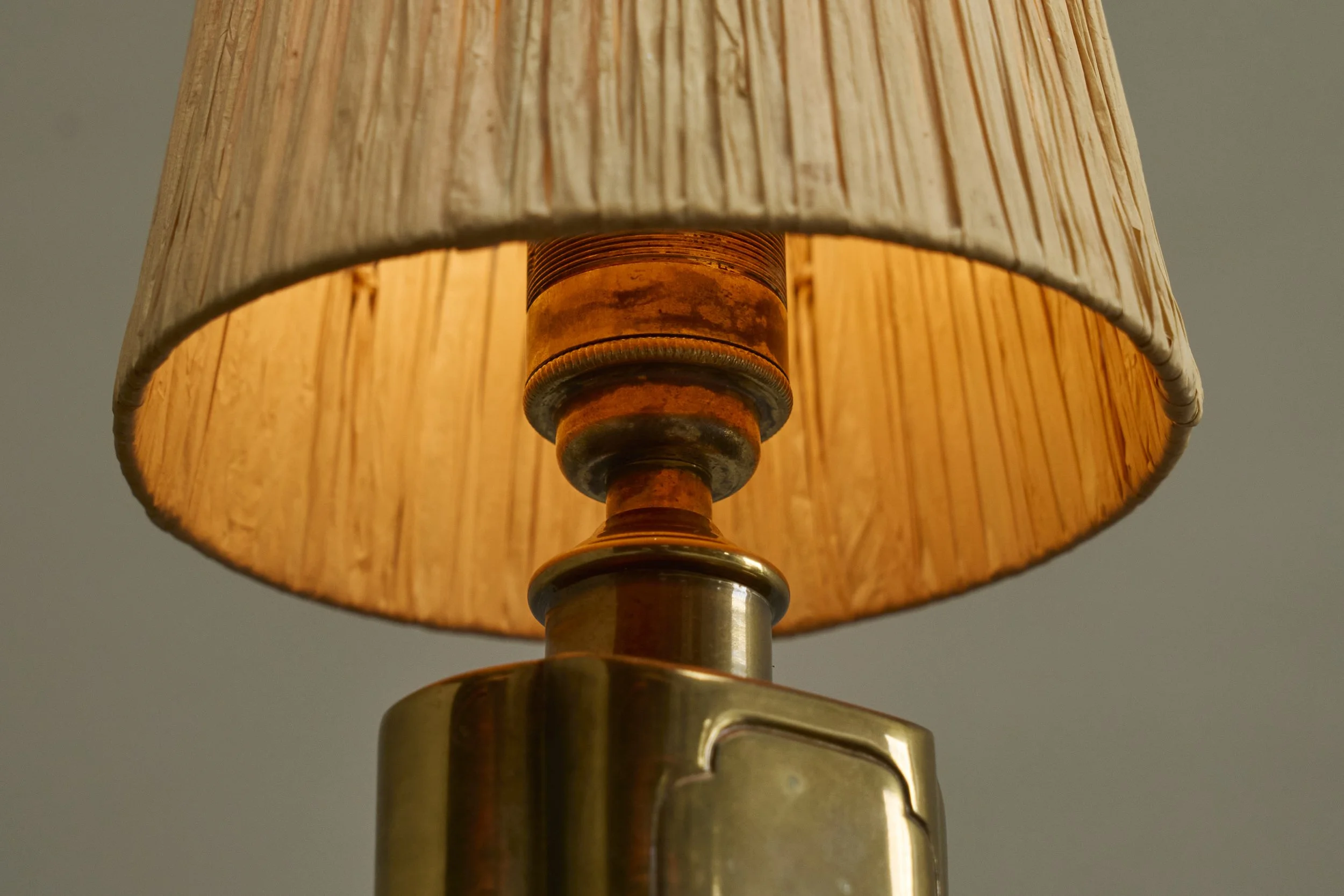 Table Lamp Brass Raffia 05.jpg