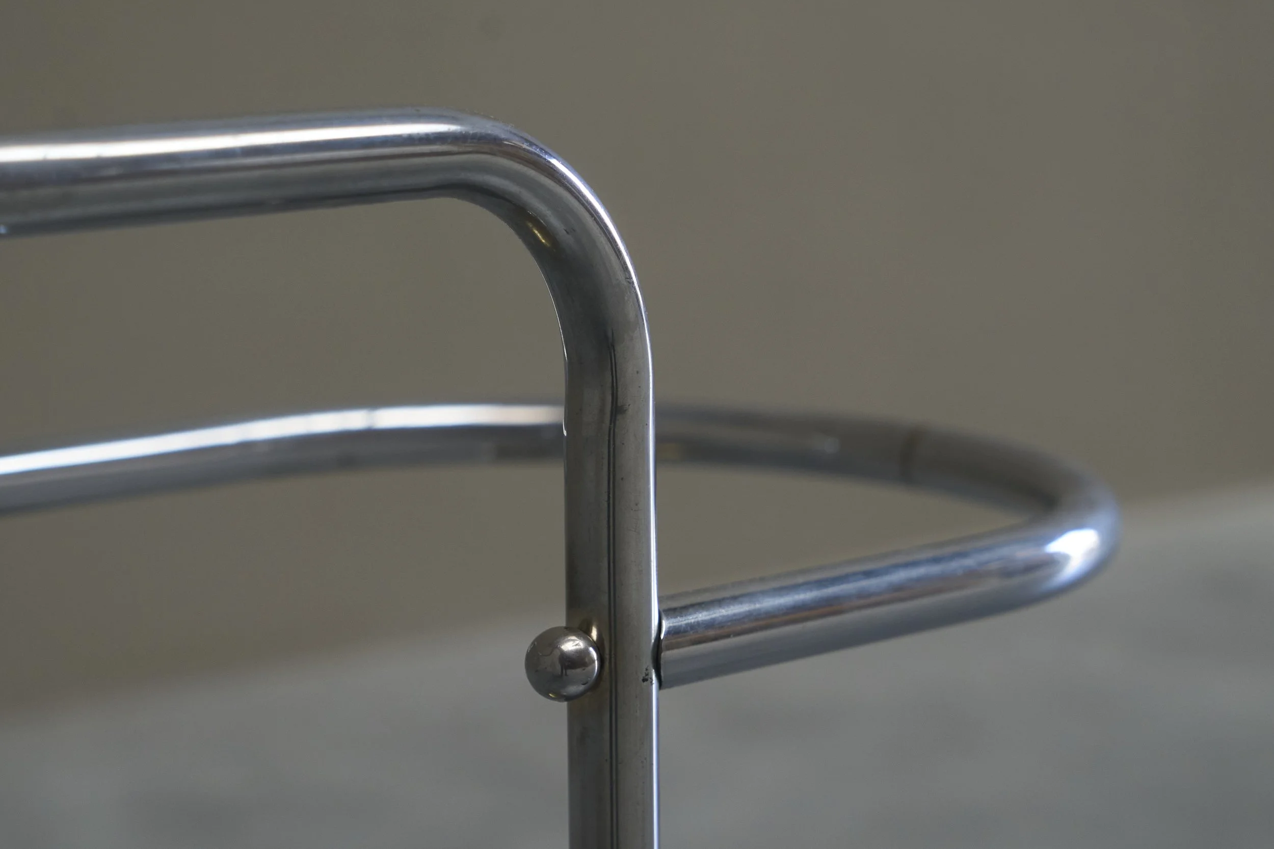 Chrome Umbrella Stand 03 1.jpg