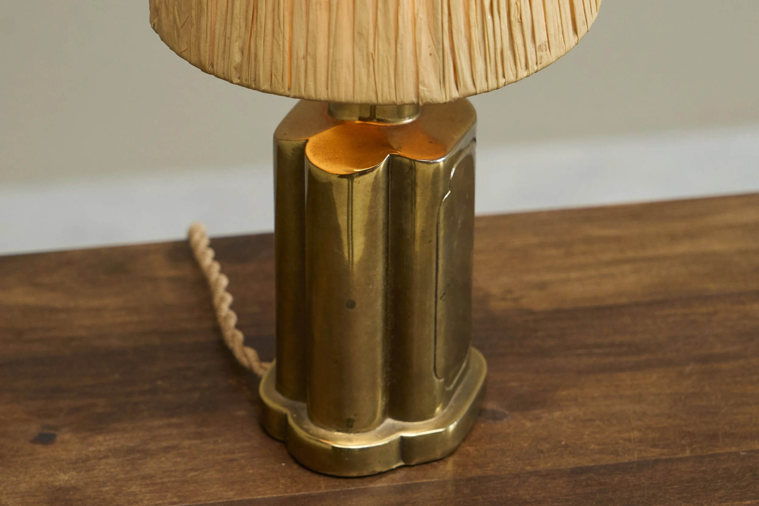 Table Lamp Brass Raffia 10.jpg