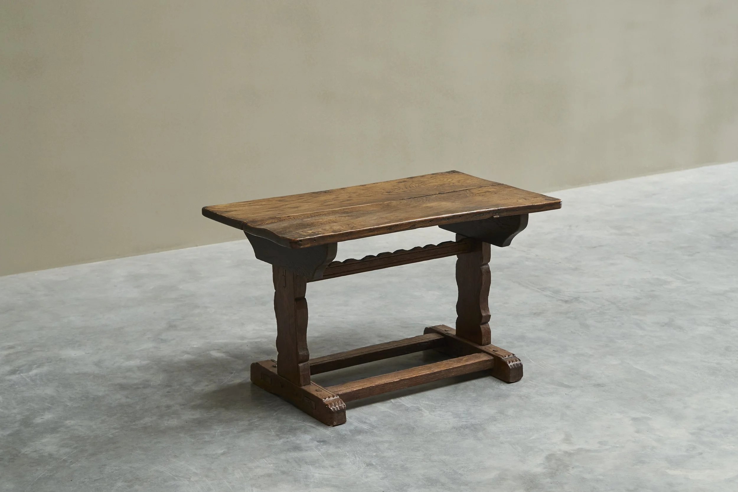 Antique Trestle Side Coffee Table 01.jpg