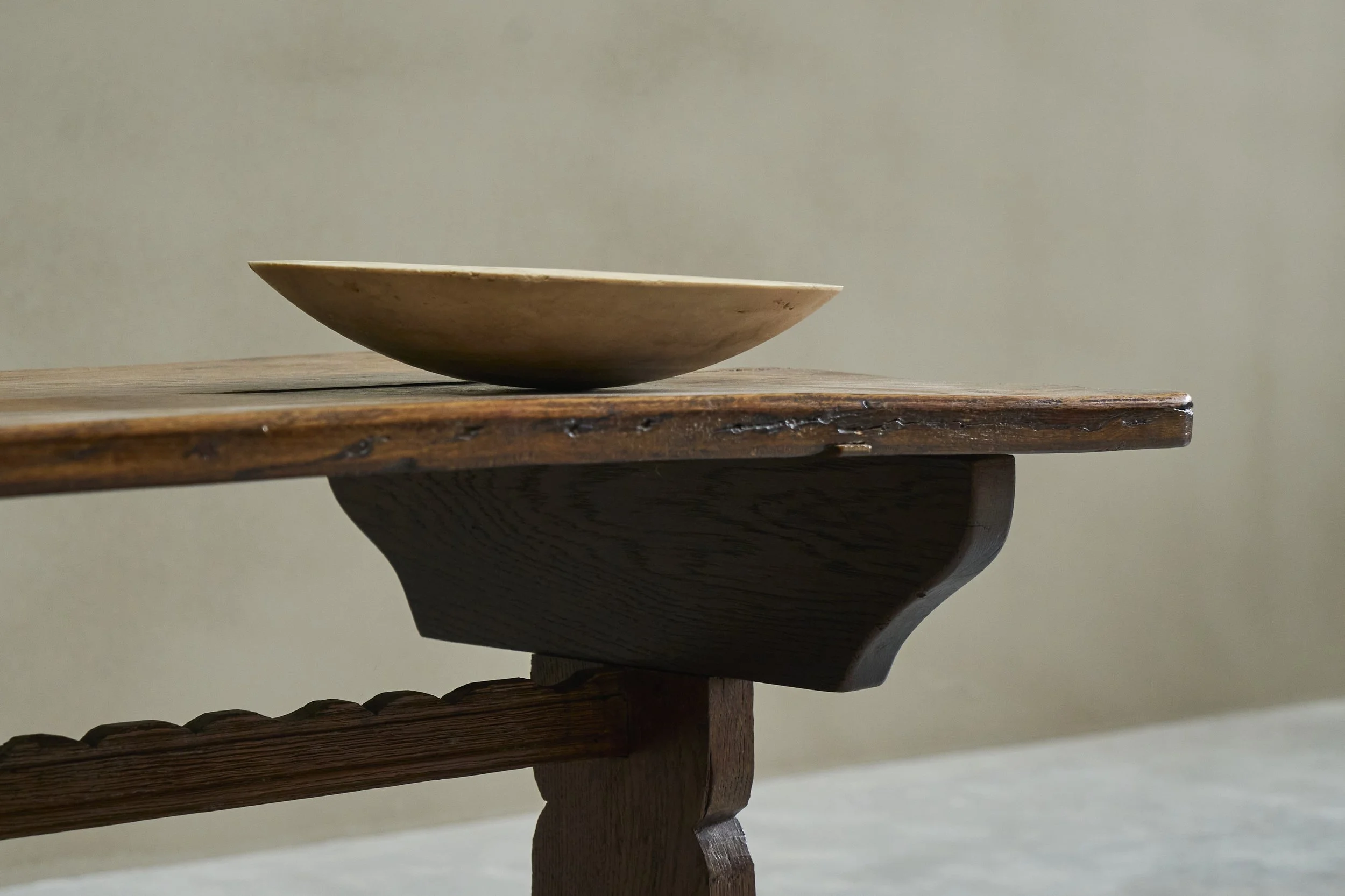 Travertine Bowl 09.jpg
