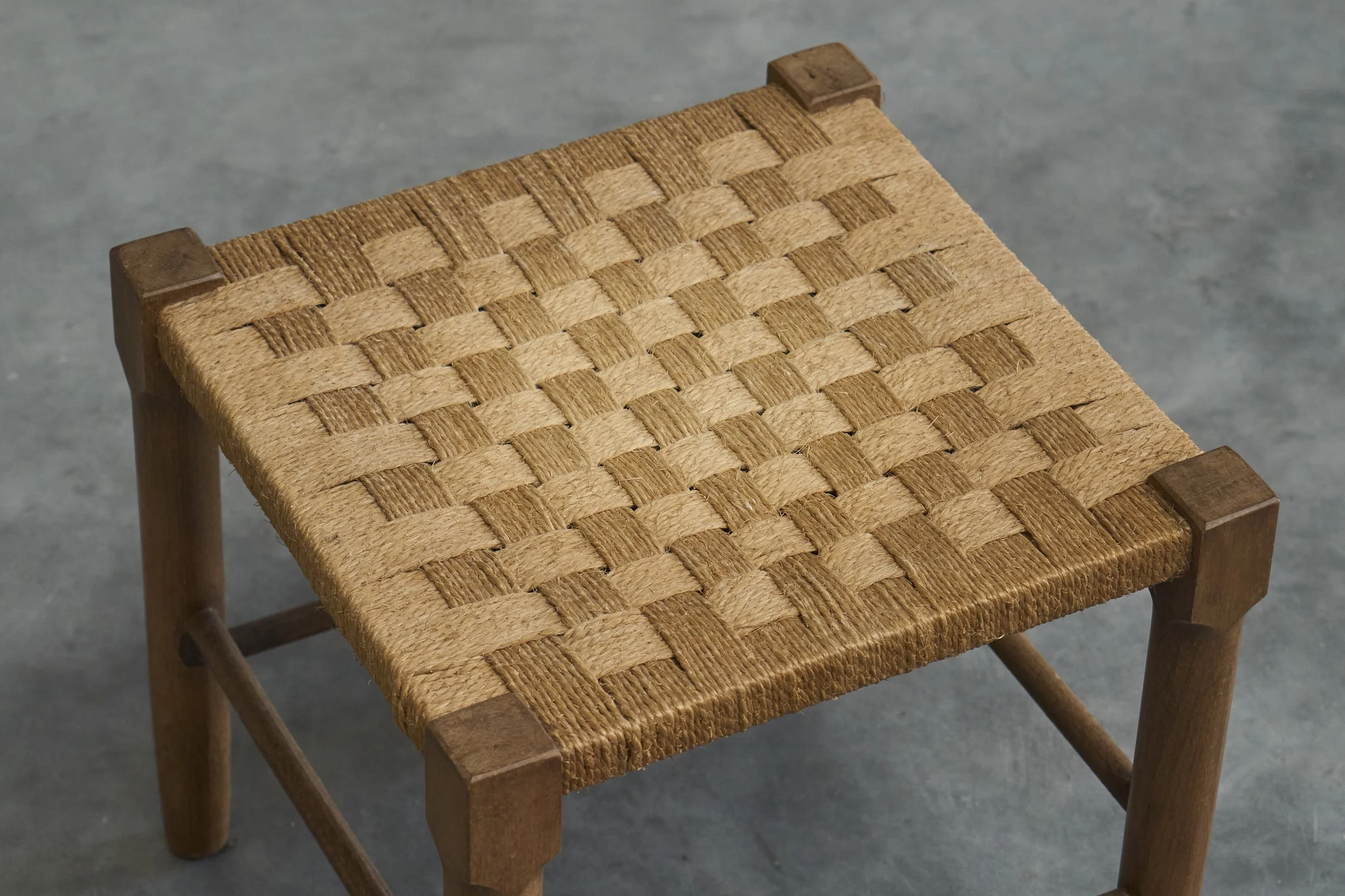 Stool Oak Rope 02 1.jpg