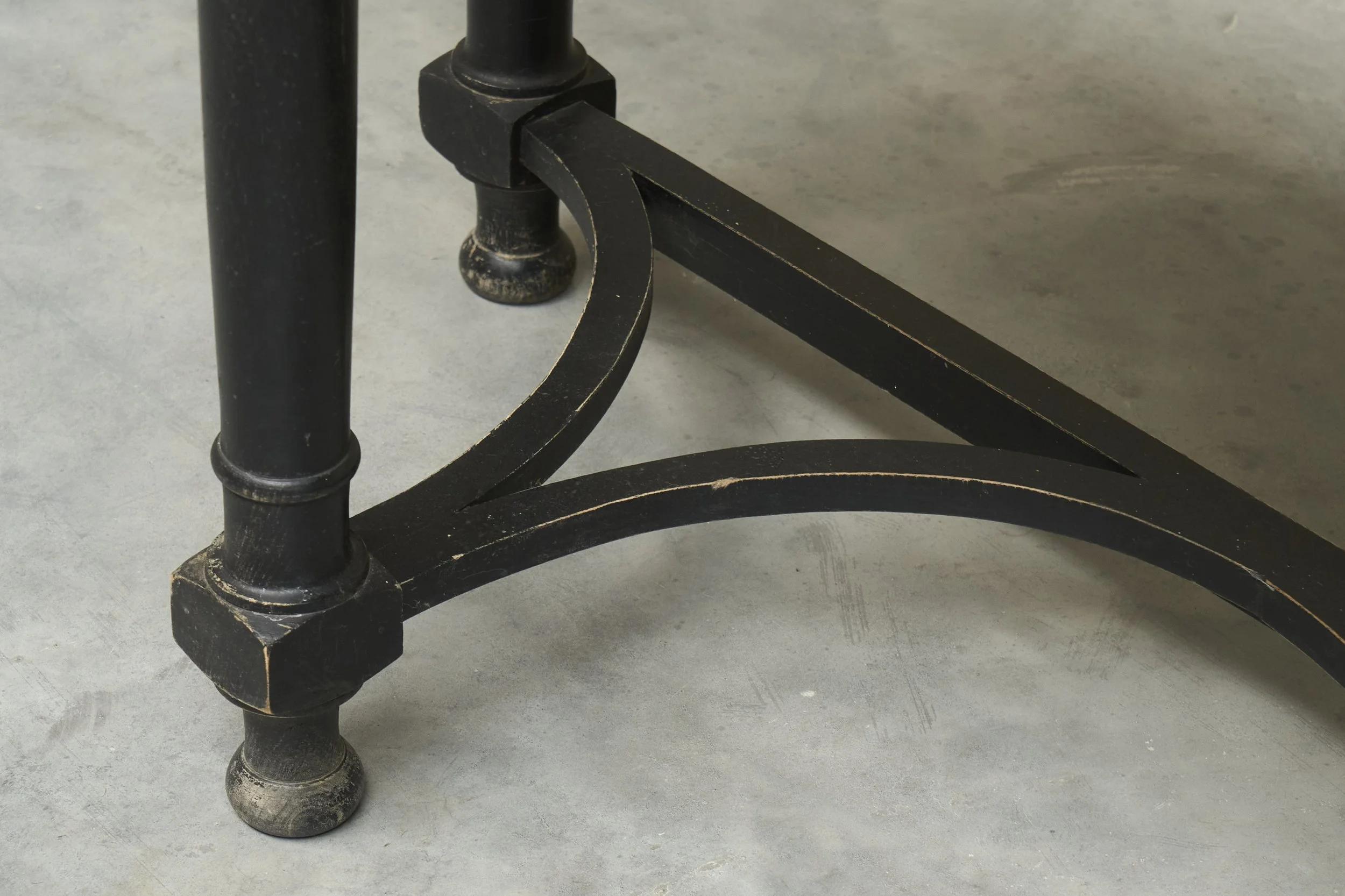 Console Tables Ebonized 07.jpg