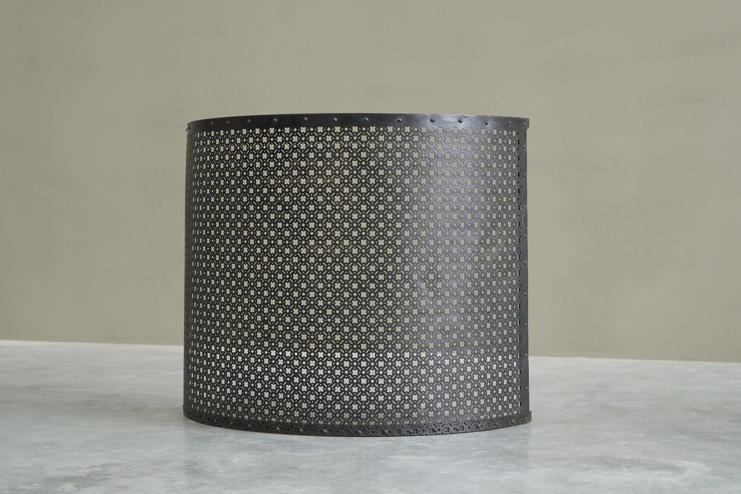 Fire Screen Wrought Iron 05.jpg