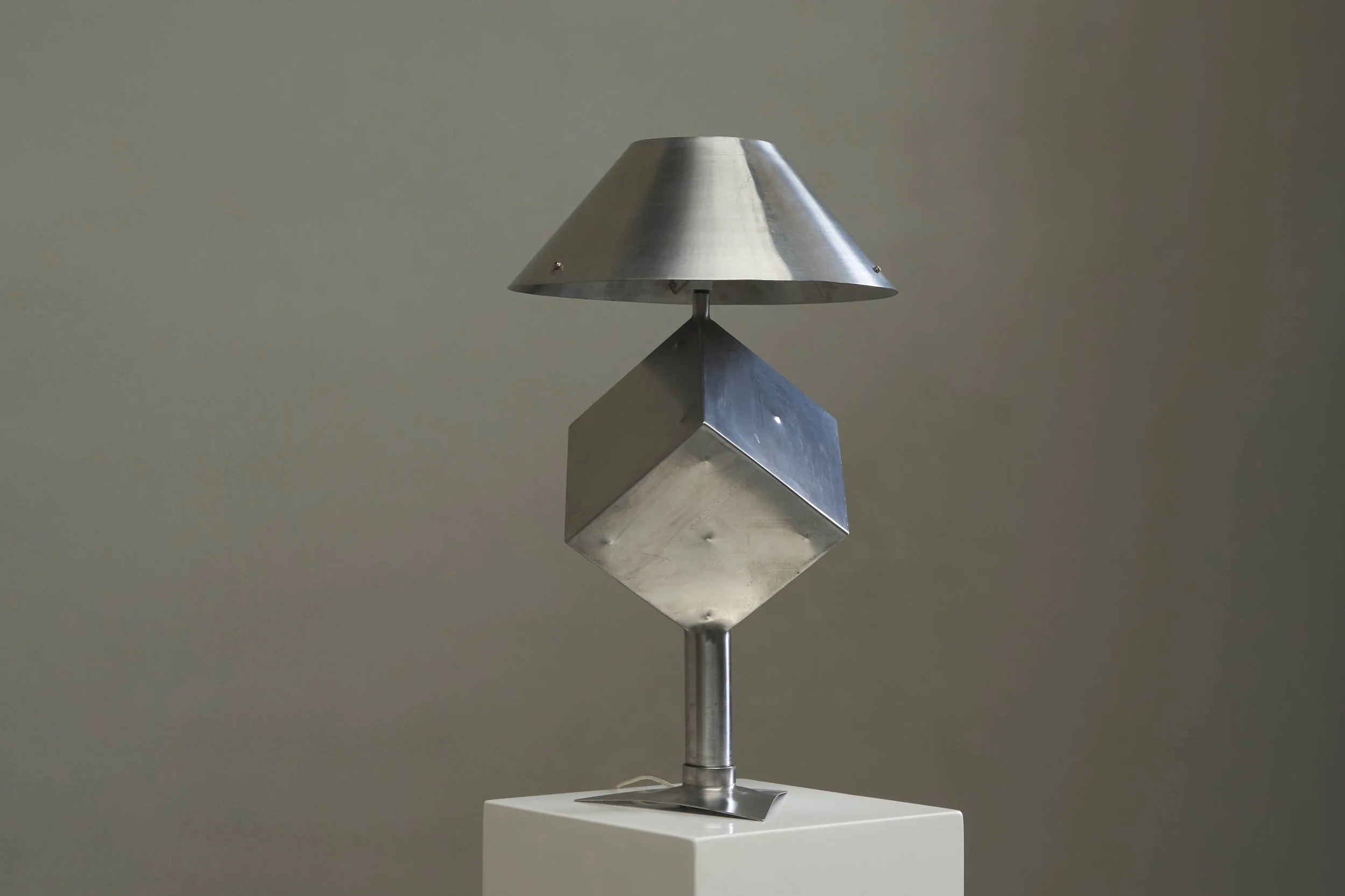 Table Lamp Steel 03.jpg
