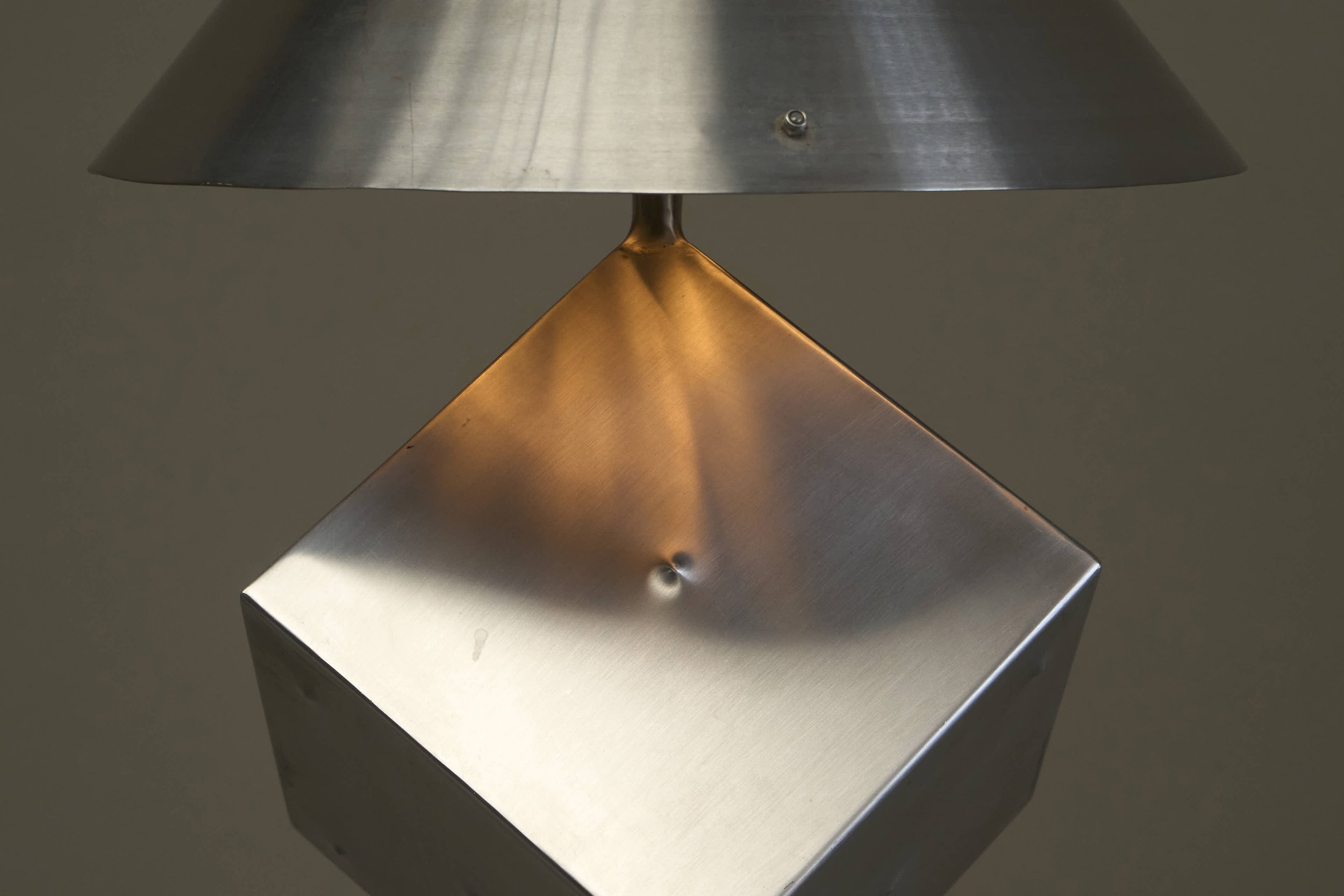 Table Lamp Steel 04.jpg