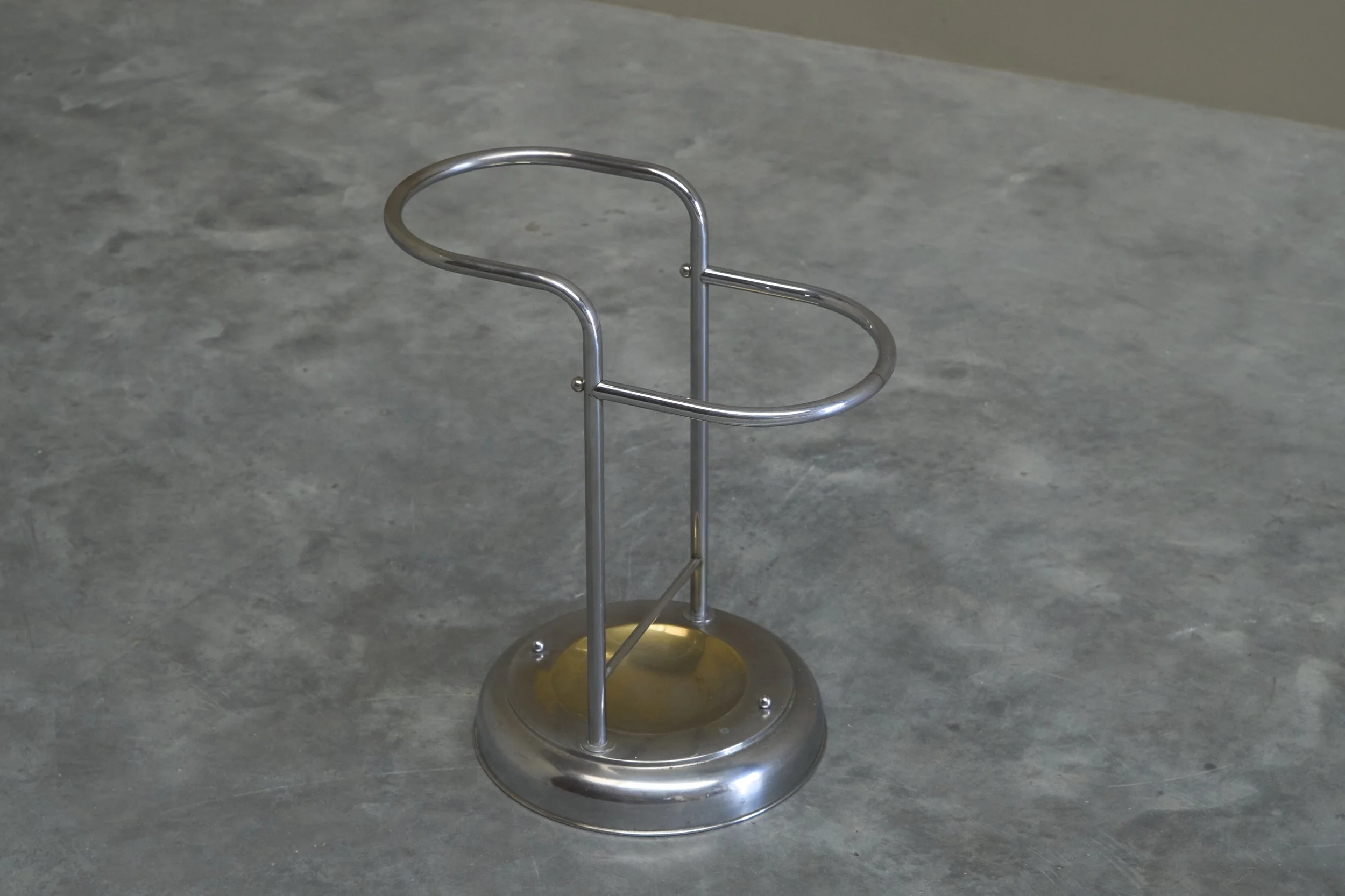 Chrome Umbrella Stand 09 1.jpg