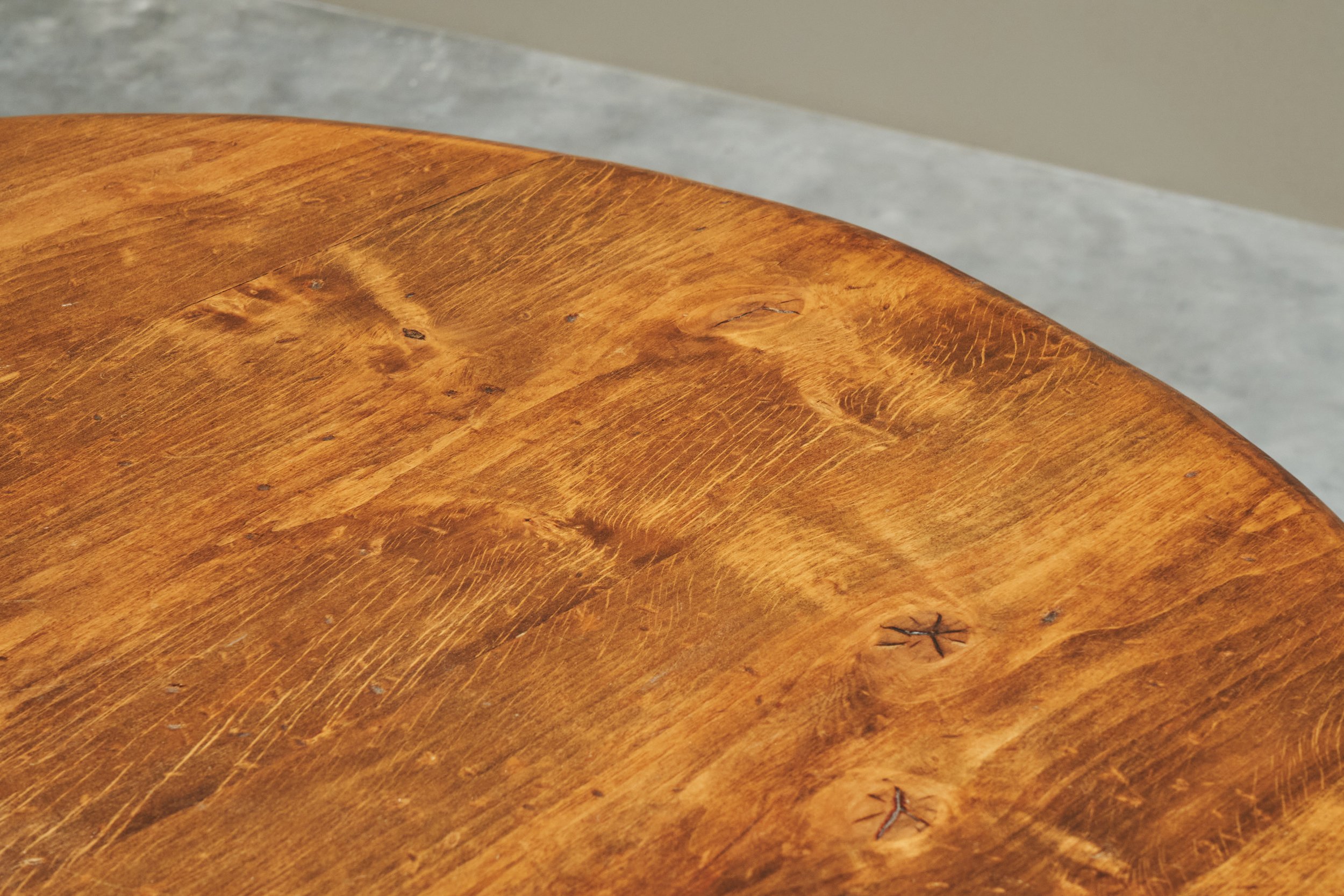 Dining Center Table Oak 3.jpg