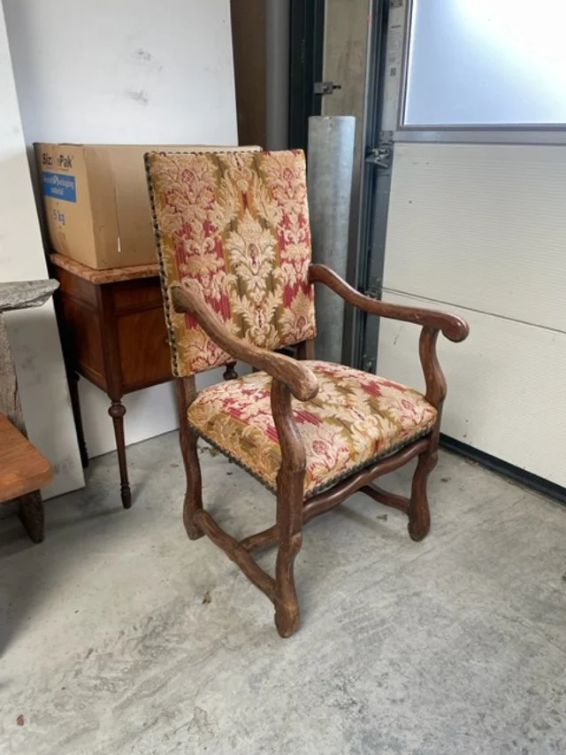 Os de Mouton Armchair