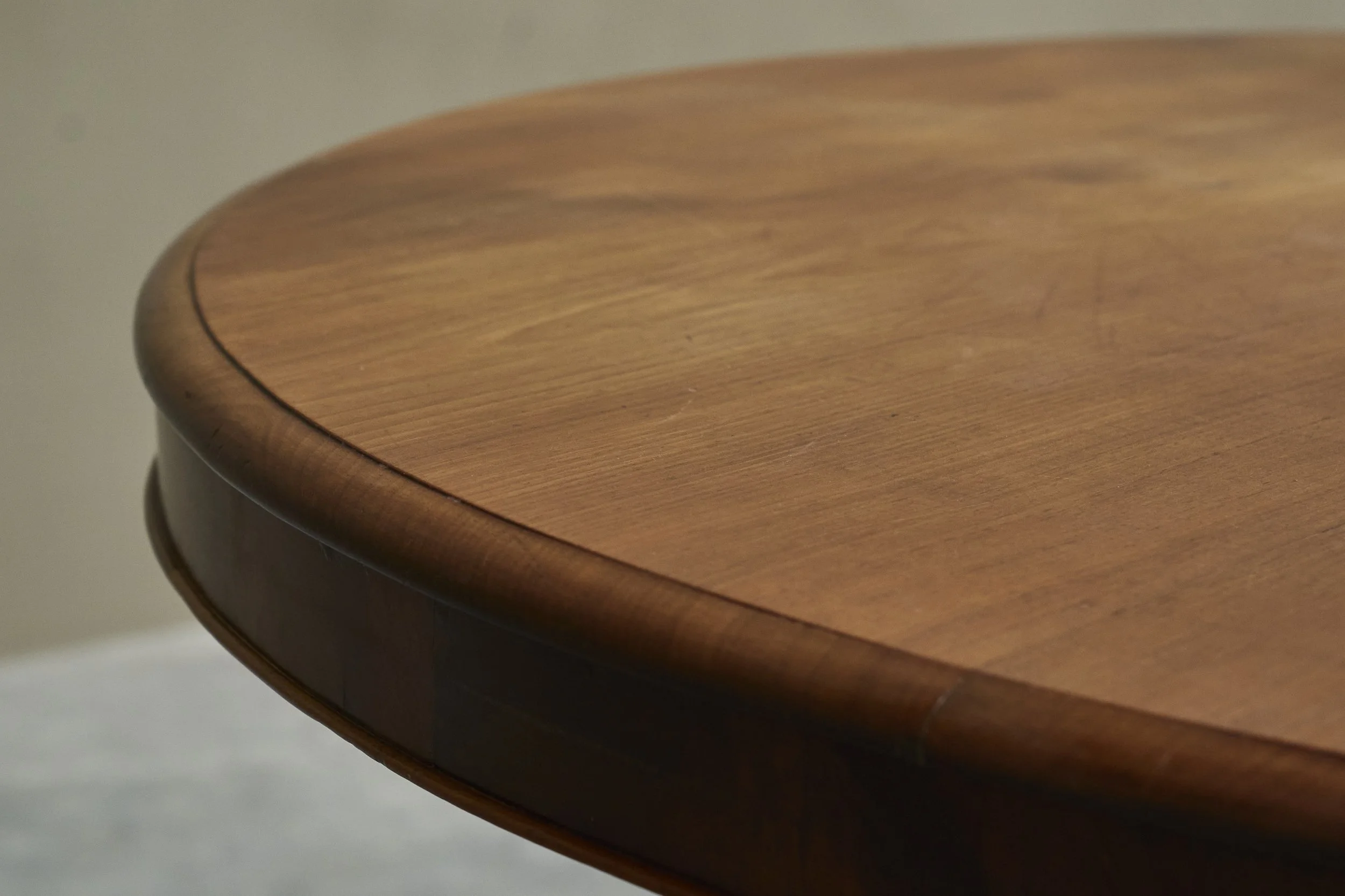 Pedestal Center Table 13.jpg