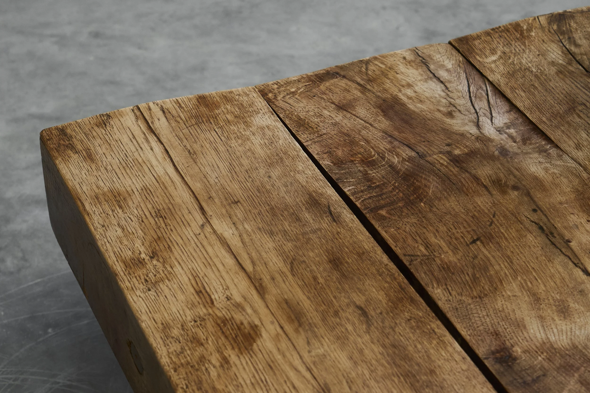 Coffee Table Oak Square 04.jpg