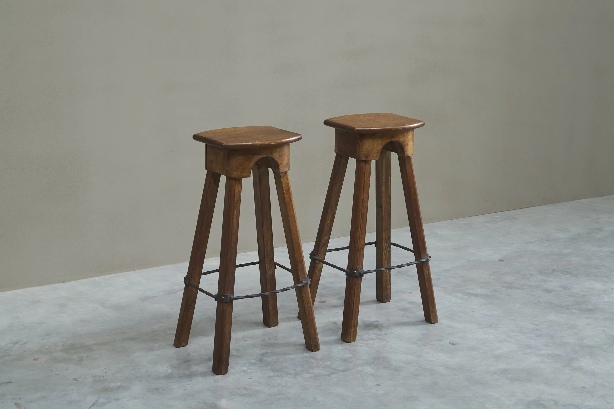Pair of Bar Stools in Solid Oak and Wrought Iron Mid 20th Century