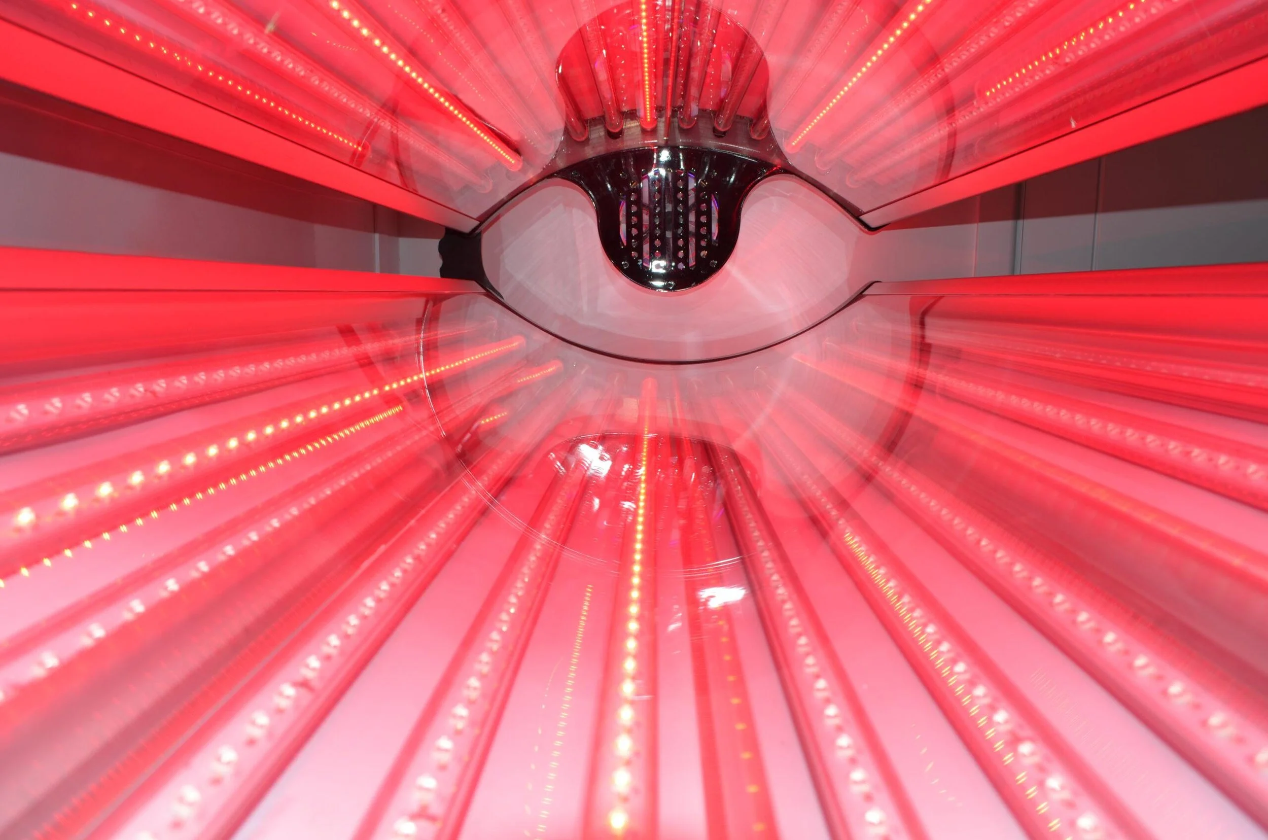 Alive Health & Beauty Red Light Therapy Bed