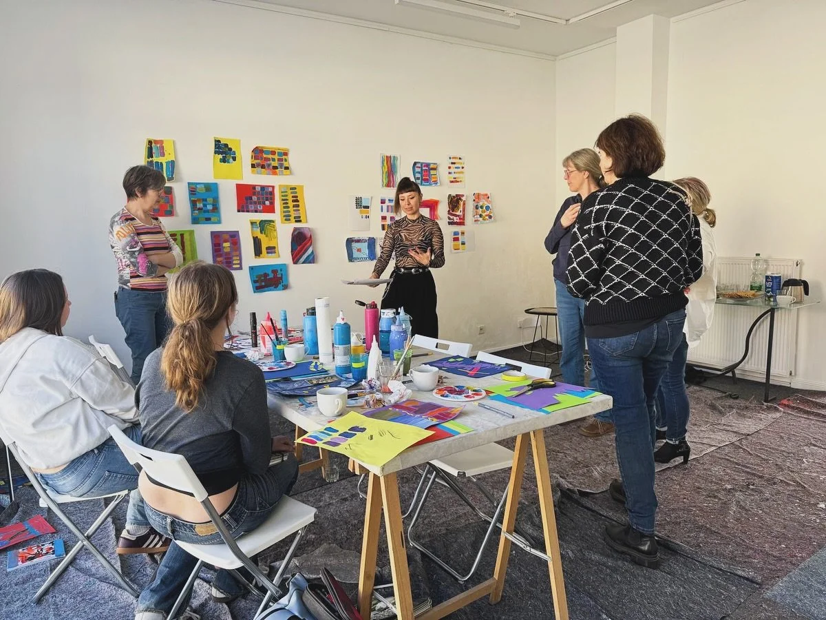 Last Saturday we had our first Spring Workshop “Color & Emotions” ☀️ Reflecting on color inspires us and helps us find new attitudes towards life and to value the simplest things that we take for granted. This workshop is an intimate