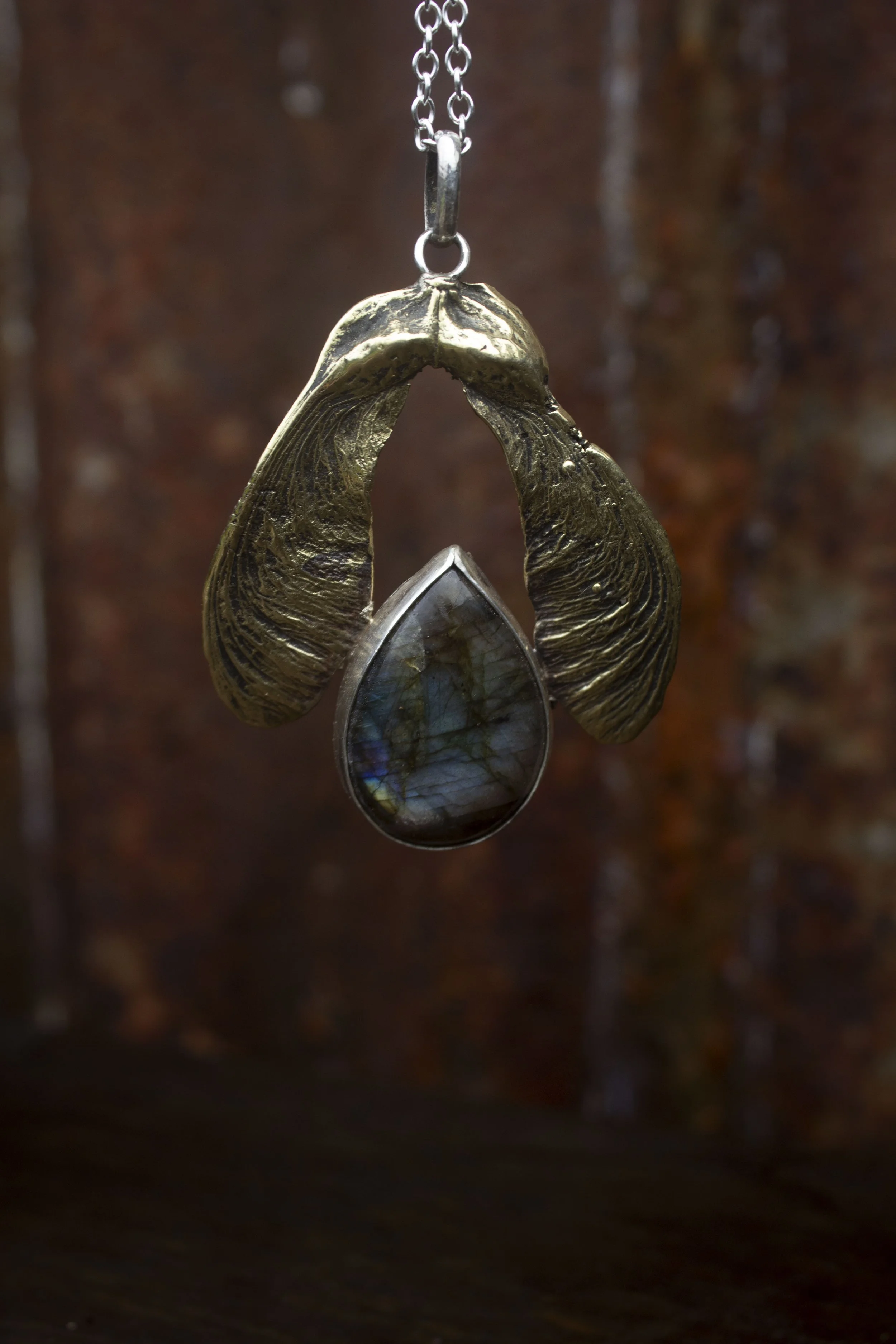 Brass Sycamore with Labradorite Necklace