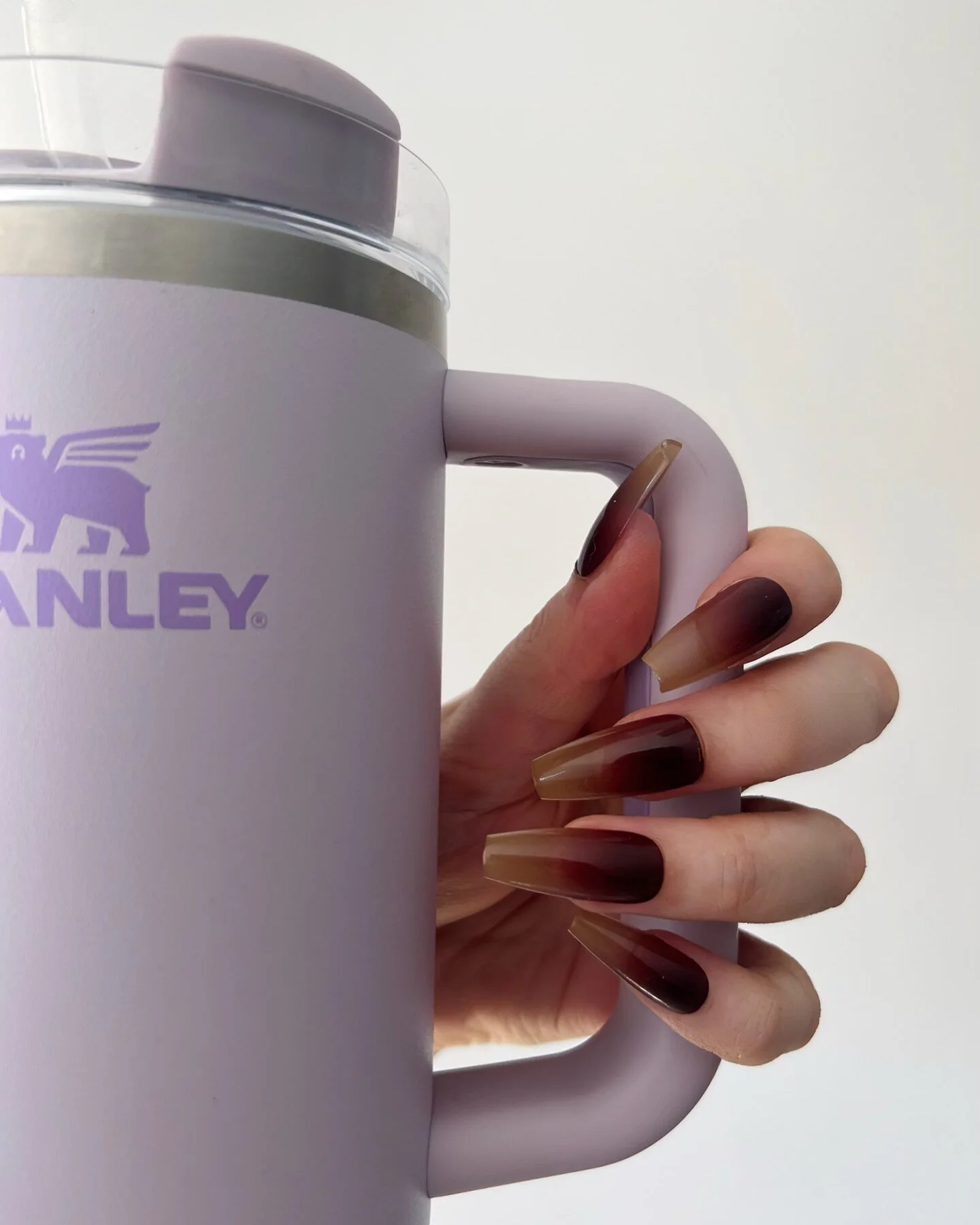 Can&rsquo;t start the day without my daily doses of Long Black 😘 Yes, I&rsquo;m also wearing Long black 🤪 #nuevibenails #lognblackice #melbournenails #pressonnails #bestpressonnails #nailslay #fakenails