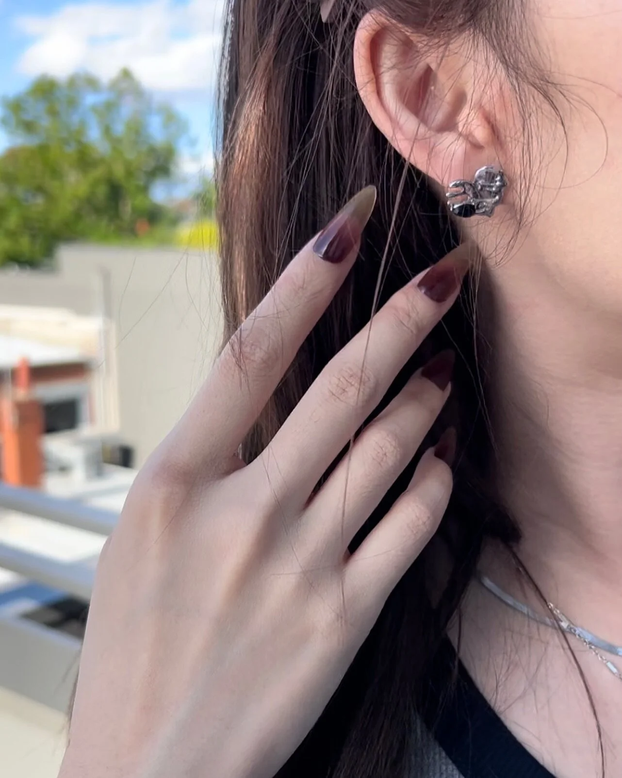 We are absolutely in love with our Long Black range😻ombr&eacute; game strong! Available in two different shapes! #nuevibenails #pressonnails #australia #shopnow #ombrenails #nailslay