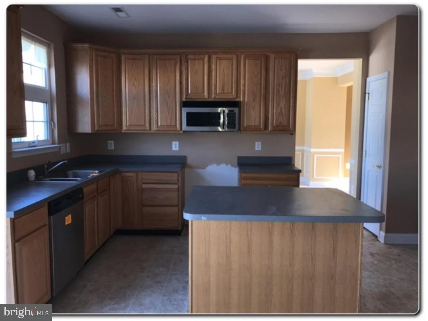 Before Kitchen.jpeg