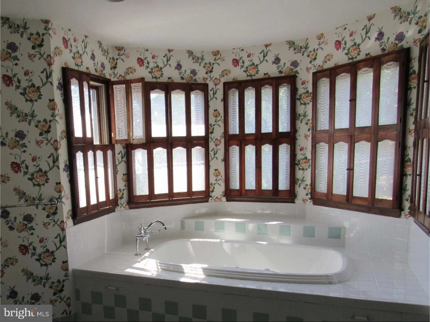 Before Main Bathroom (1).jpeg