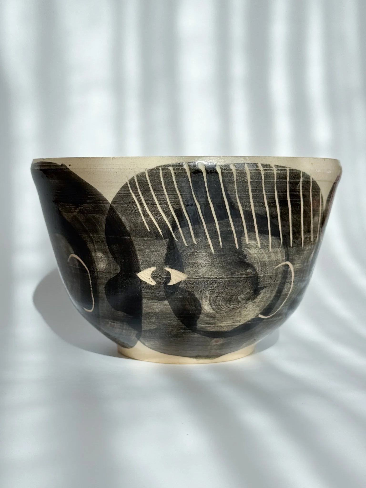 BLACK-BOWL_1-4.jpg