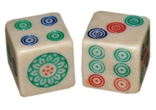 Mahjong style cube dice may also depict tarot or lenormand images