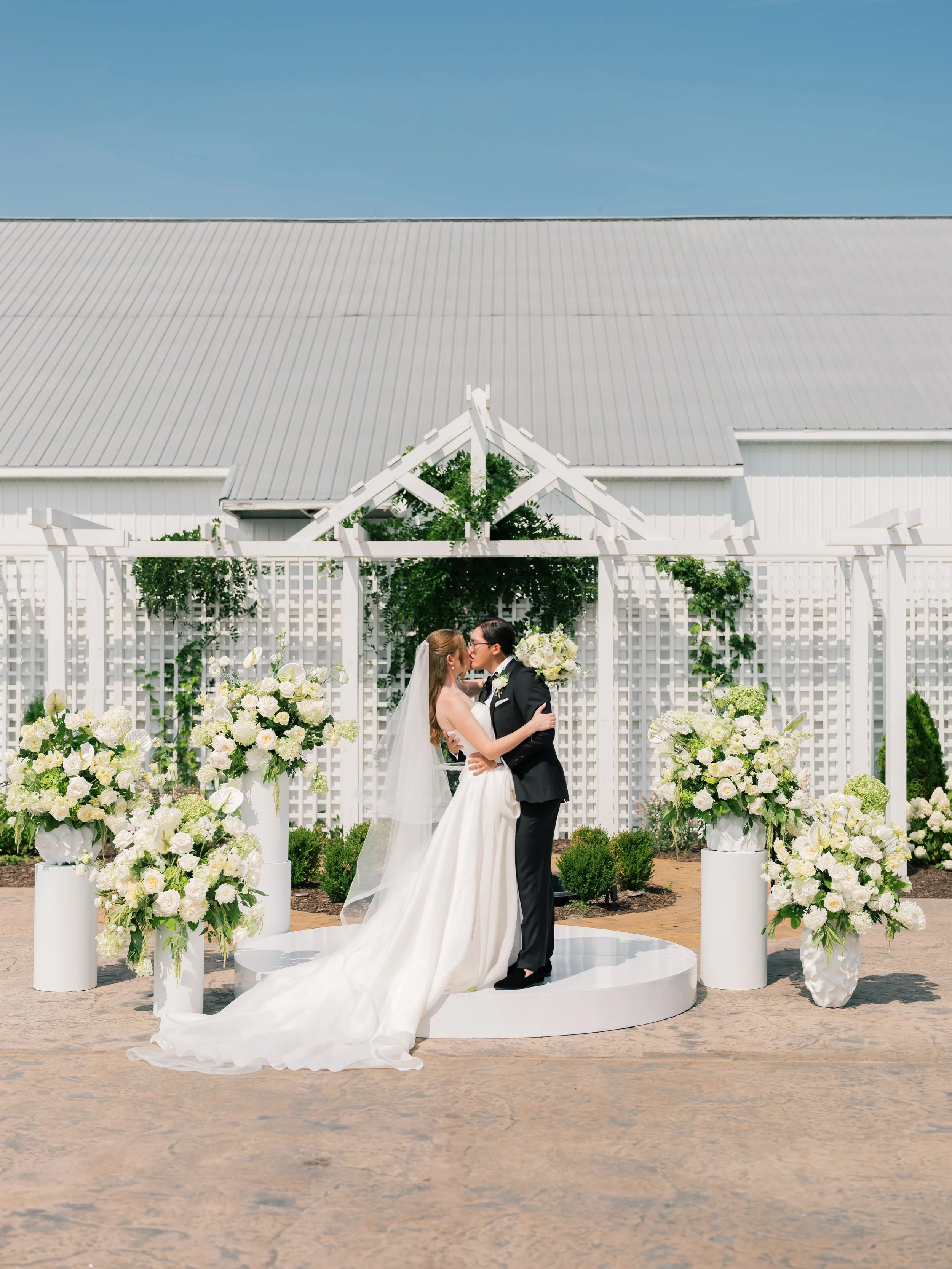 Emma and Vy Wedding_218.jpg