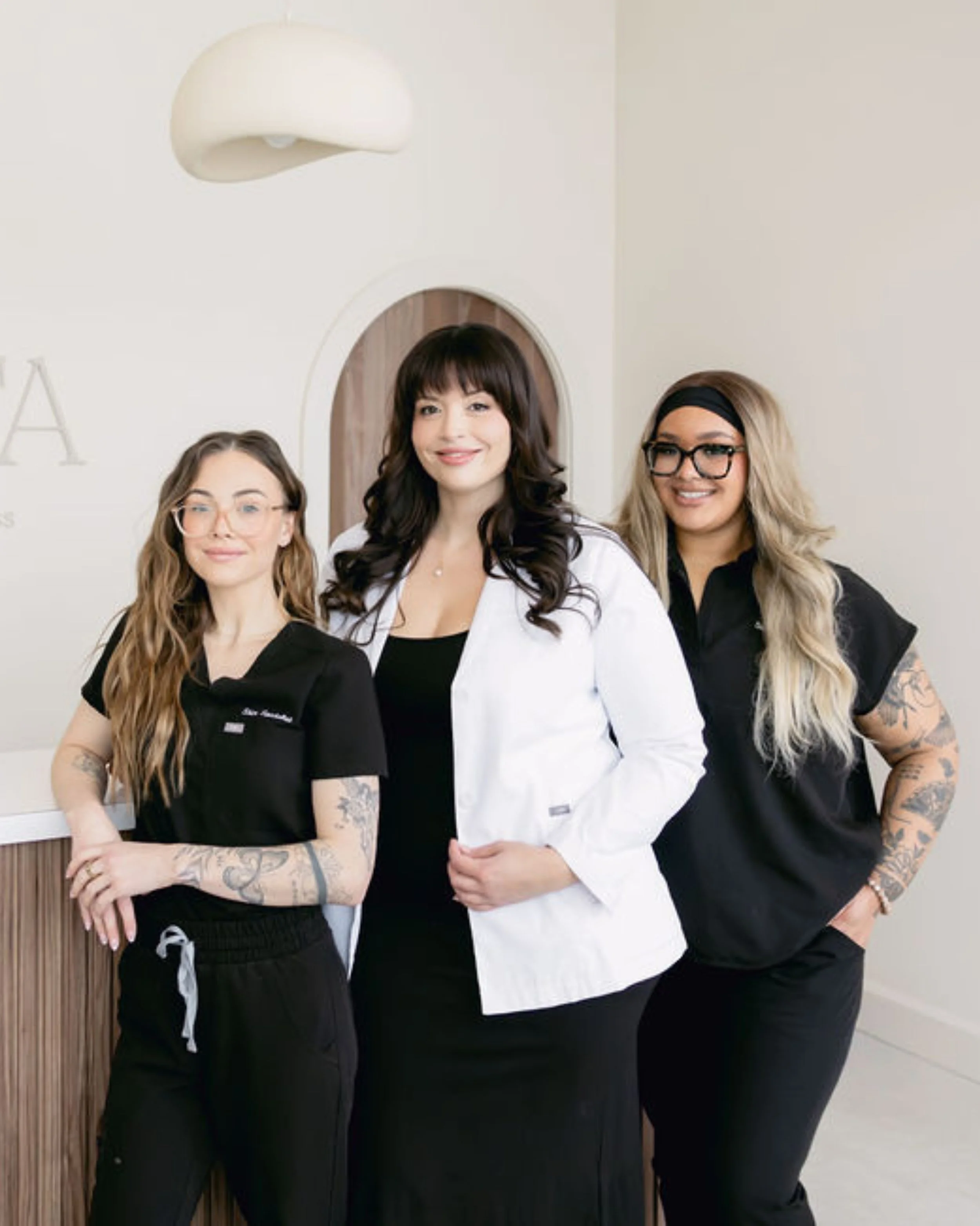 You may have walked past us on King Street and wondered what we actually do in here.

So let us reintroduce ourselves.

We are Bonita. A small team in a small town doing work that matters to us, for women and men who are ready to feel like themselves