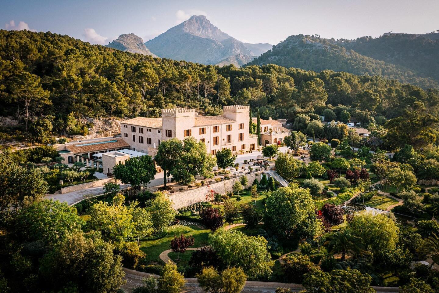 If you are still looking for a truly unique place to stay, our outstanding partner hotel @castellsonclaret is only a three-minute ride away from our base in Es Capdella. Just contact us to find out more about our preferential rates we can offer you f