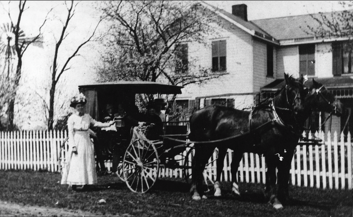 Horse Drawn Travel