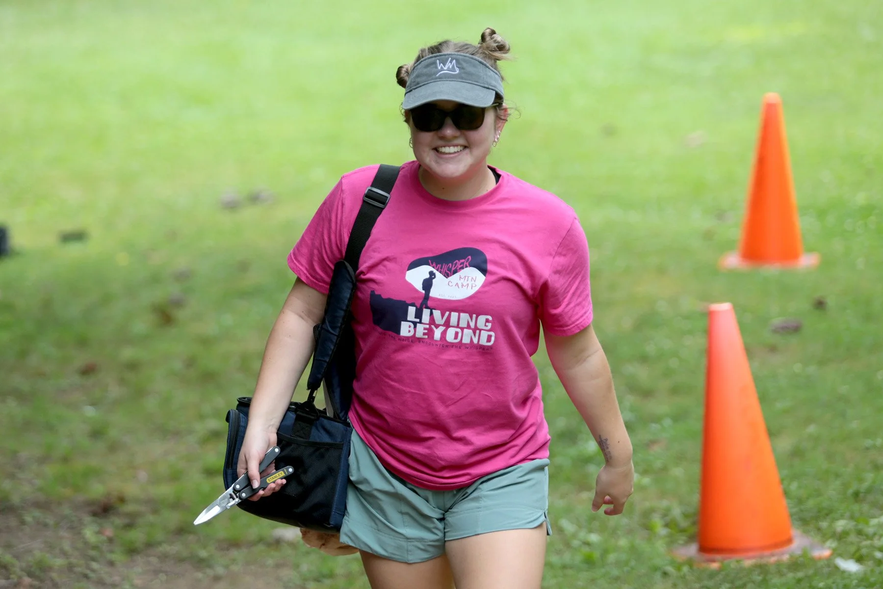Volunteers25.Sydie Popsicles.185A2176.JPG