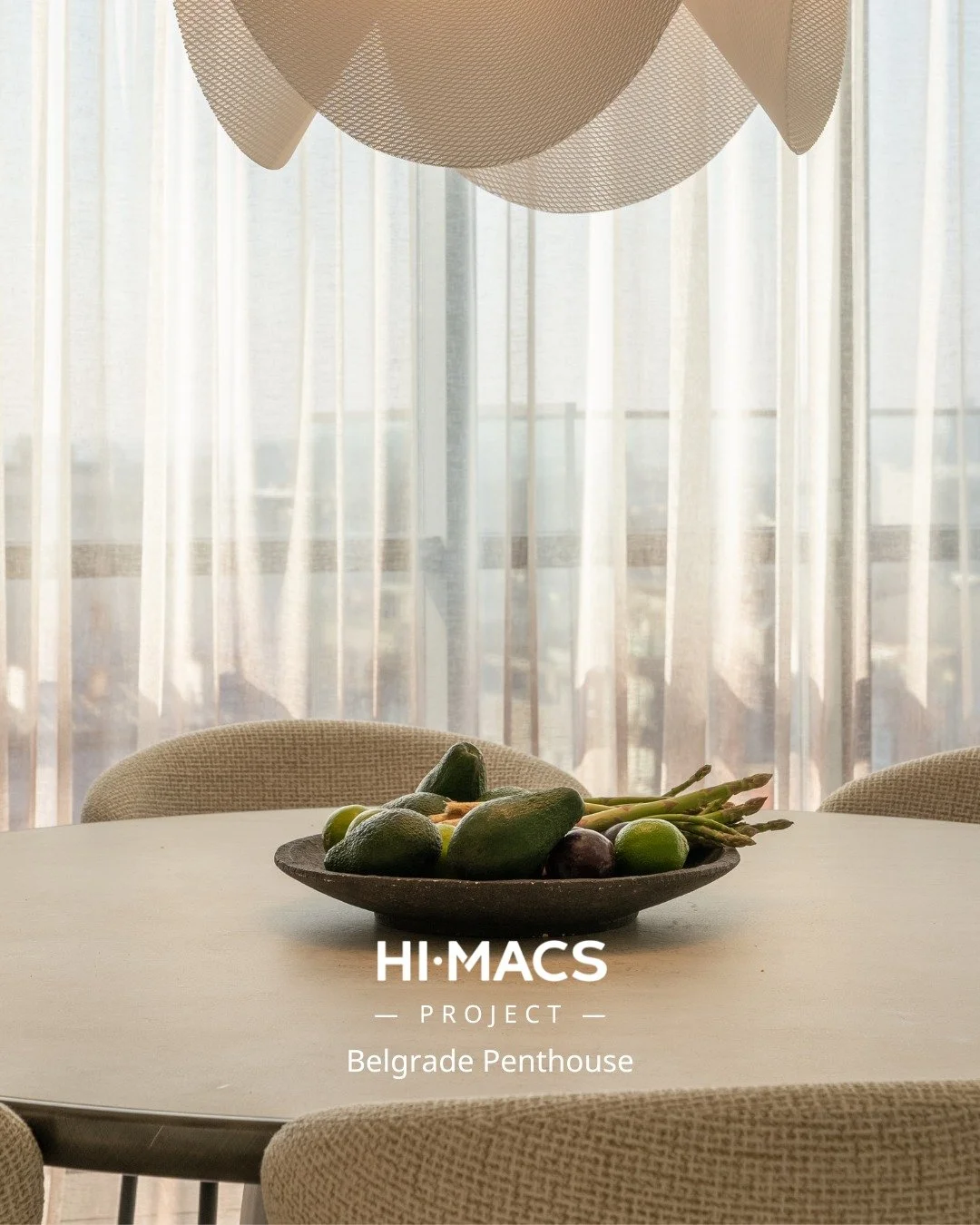 Penthouse Belgrade

Minimalism becomes immersive in this Belgrade penthouse, where every surface flows seamlessly into the next.

HIMACS in Aurora Daymoon shapes the kitchen worktop, bathroom basins, and shower walls, offering visual continuity, impe