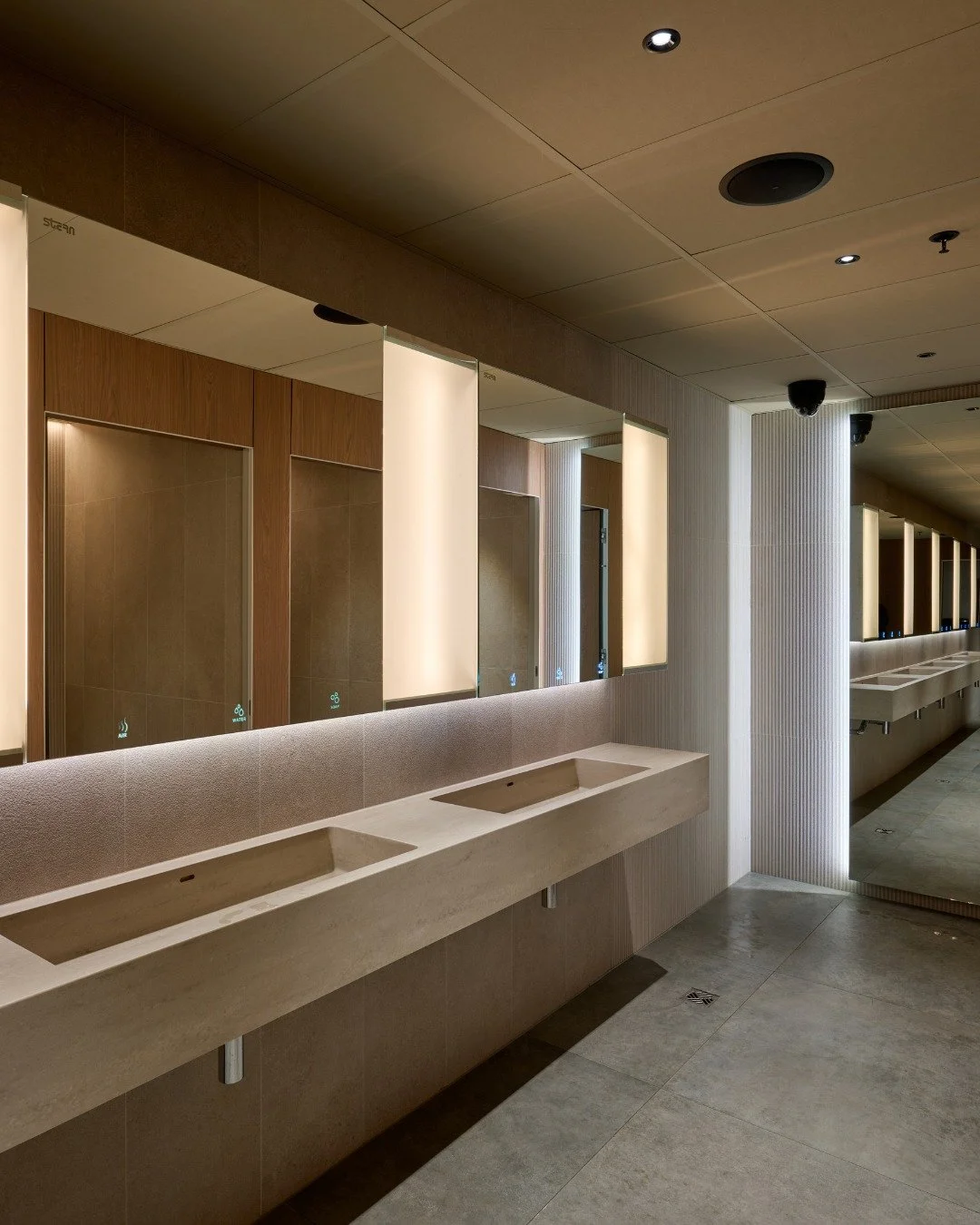 [𝗣𝗿𝗼𝗷𝗲𝗰𝘁 𝗼𝗳 𝘁𝗵𝗲 𝗠𝗼𝗻𝘁𝗵]

Located in K&oacute;pavogur, Iceland, Gar&eth;urinn Food Hall redefines the dining experience in a bright, garden-like setting. Beyond the vibrant atmosphere, attention to detail extends to every space.

In th