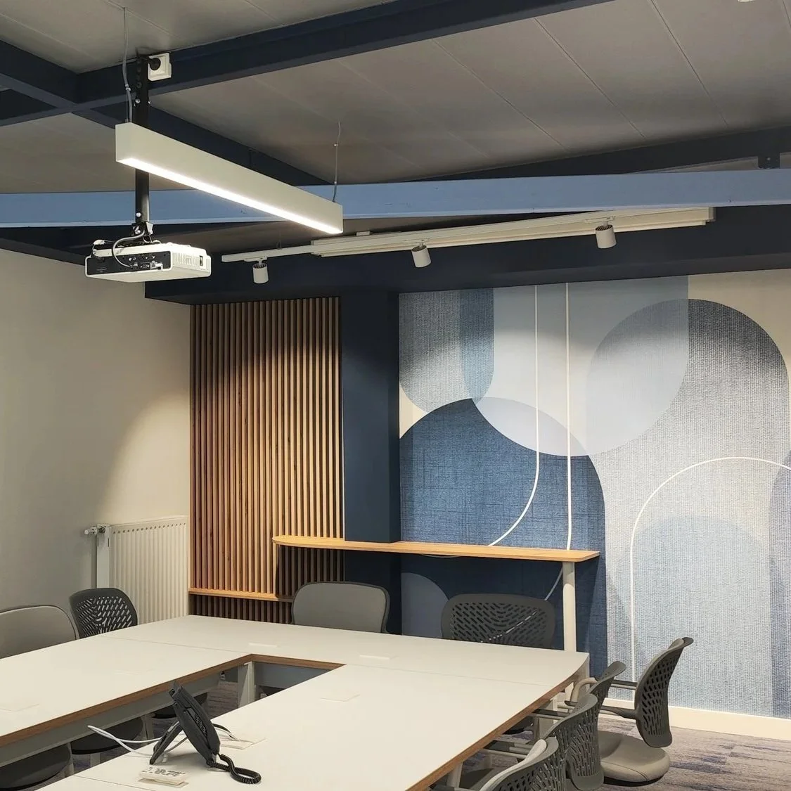 Salle de réunion - LANVALLAY