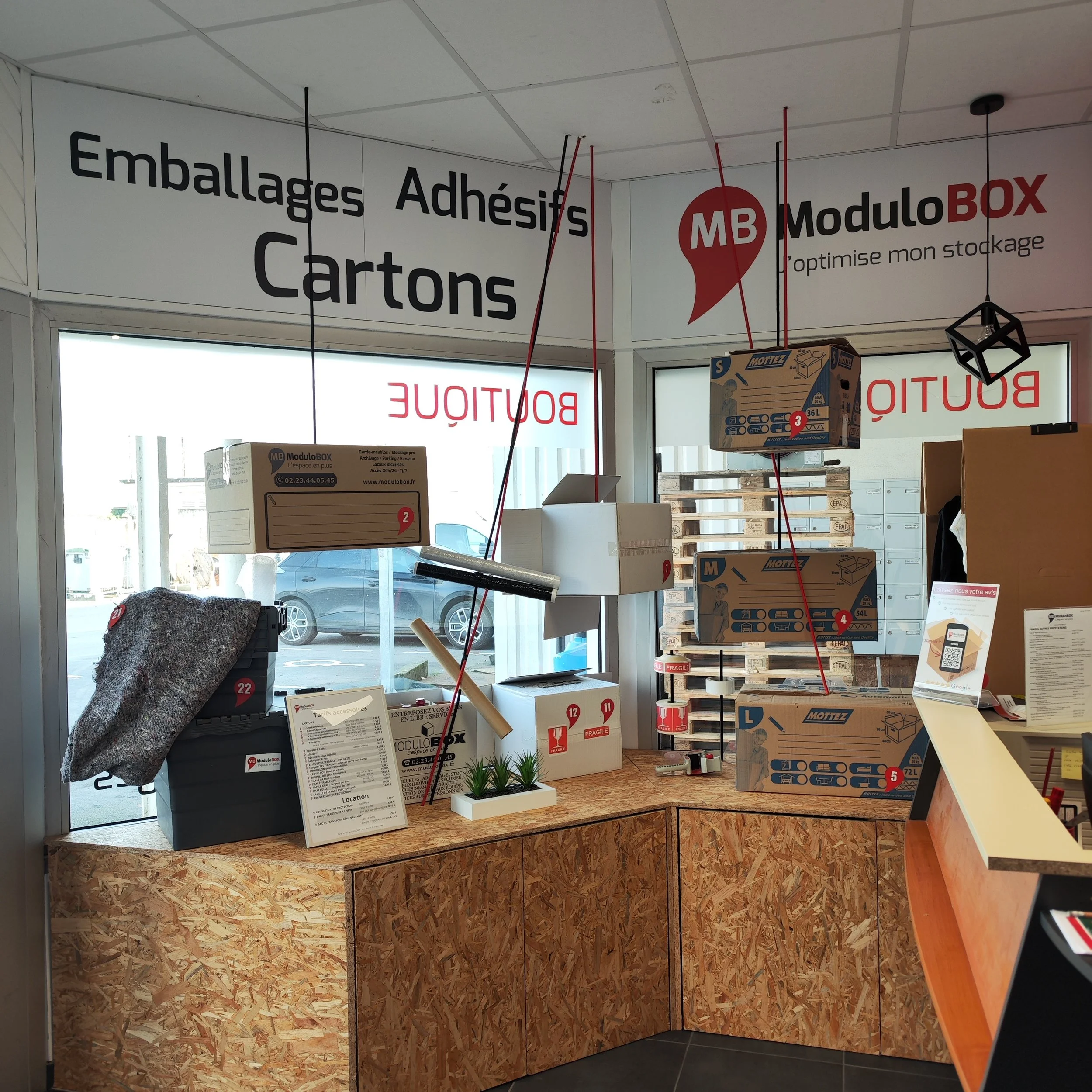 Vitrine - Entreprise de stockage - RENNES