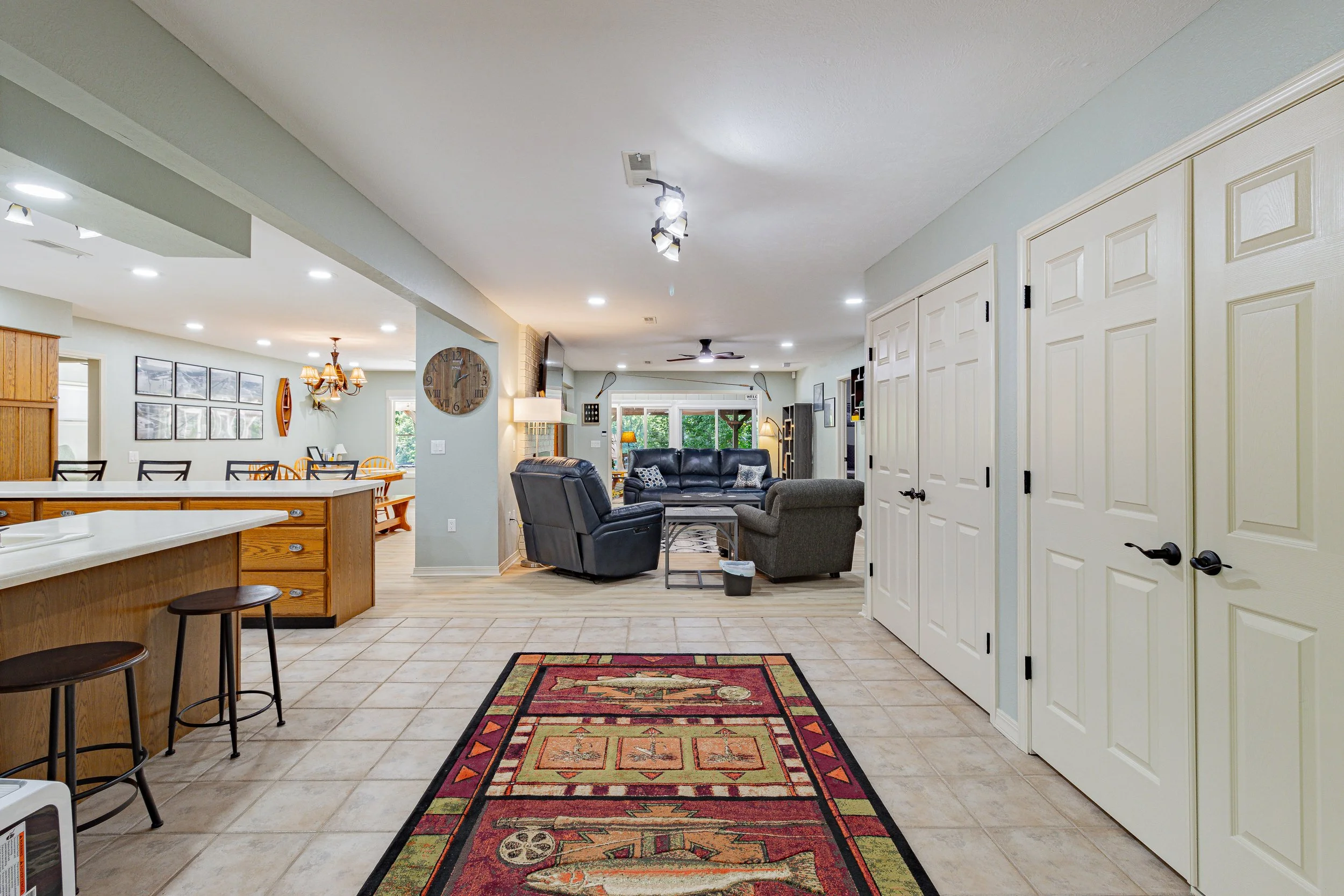 373 River Rd-4.jpg