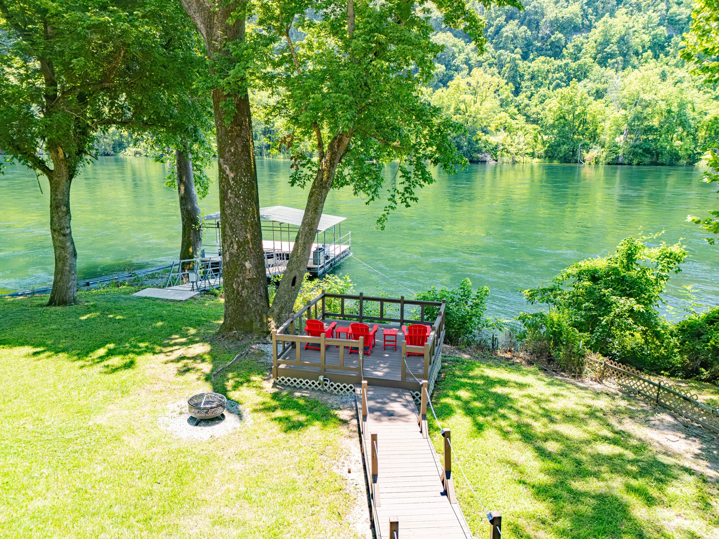 373 River Rd-25.jpg