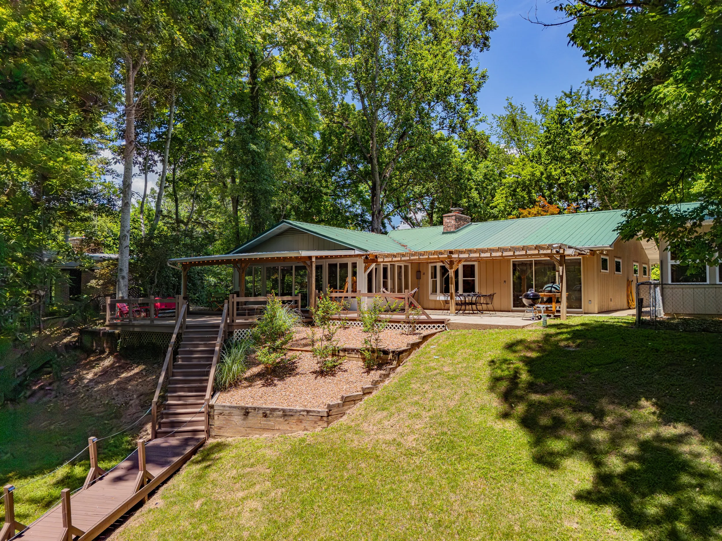 373 River Rd-53.jpg