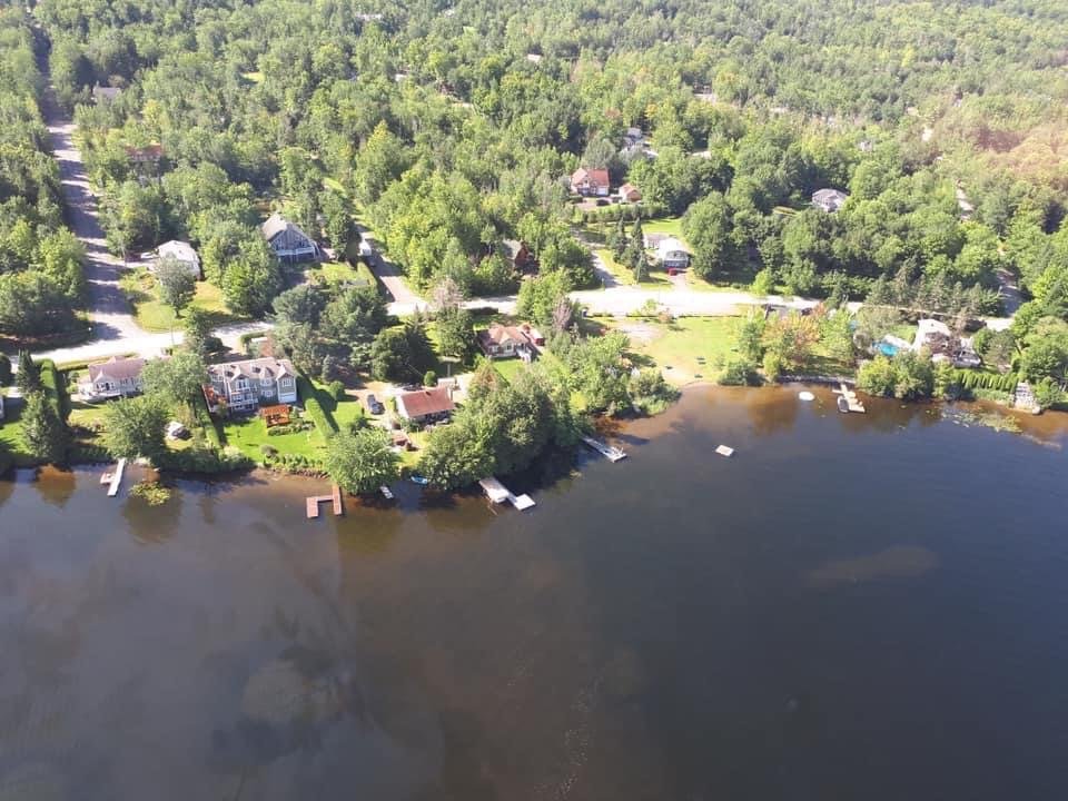 Vue aérienne du Lac Lovering