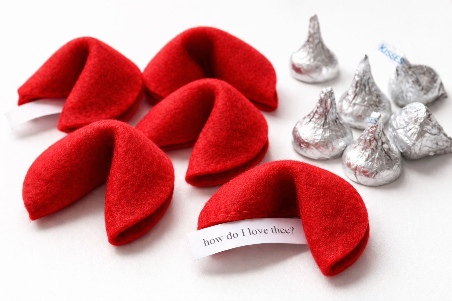 Sweet nothings….Felt Fortune Cookies for Valentines Day