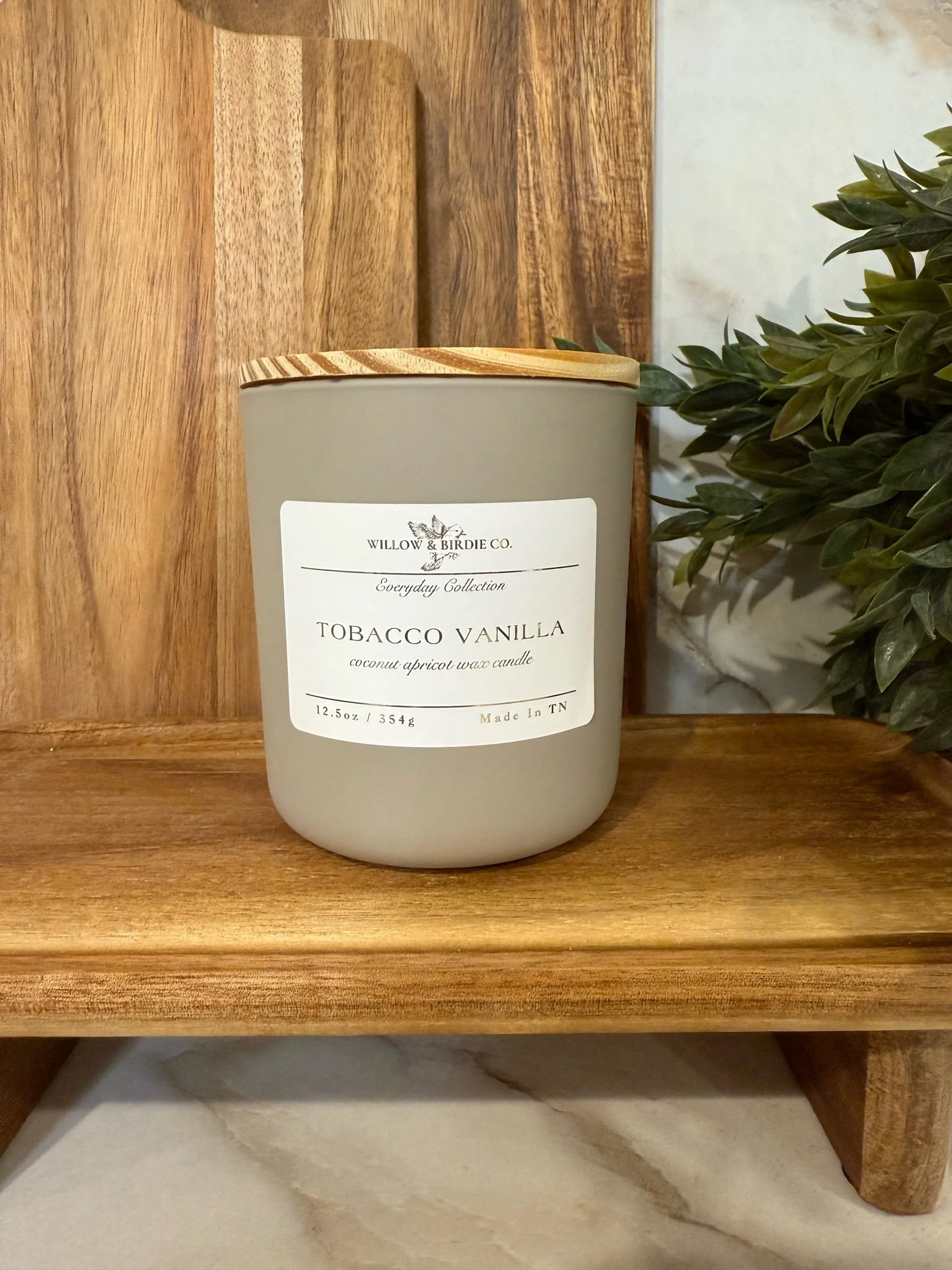Tobacco Vanilla Candle 12.5oz