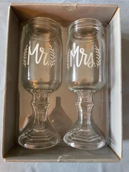 Mr. & Mrs. Mason Jar Glasses