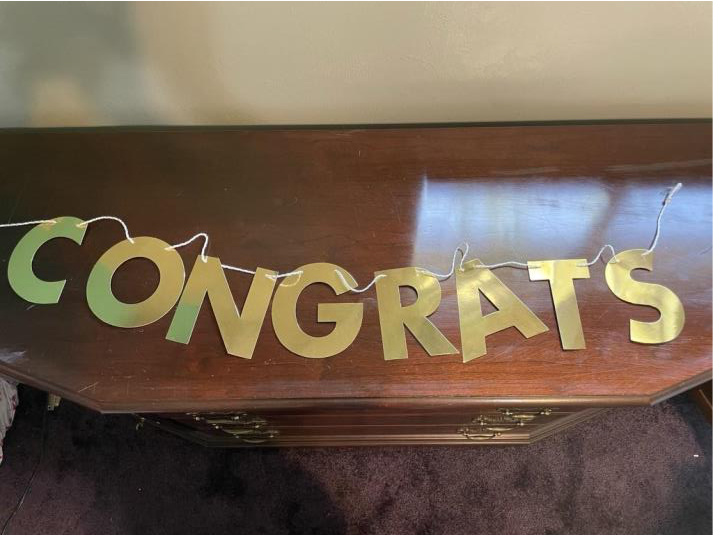 'Congrats' Hanging Sign