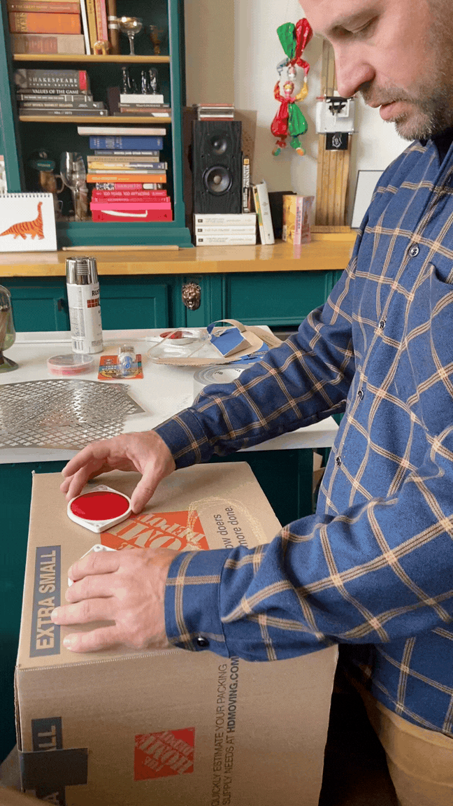 Kind-&-Funny-builds-brands-with-their-bare-hands.gif