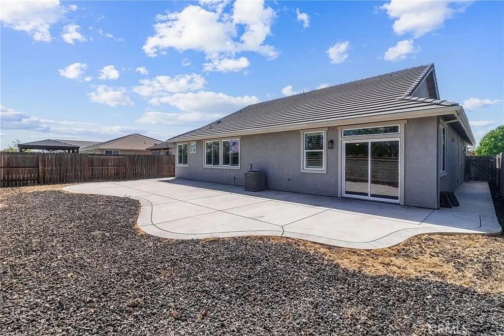 439 Northampton_1fbb4cbf52c3e868191d13e8bbaa46d0.jpeg