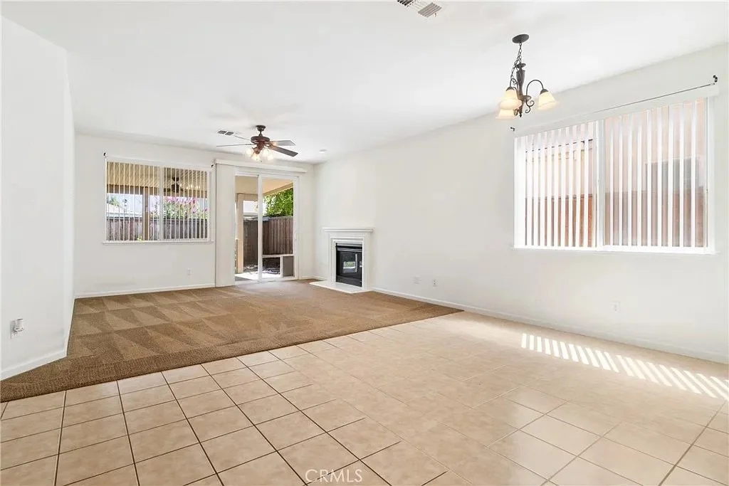 Aggies Court_21.jpeg