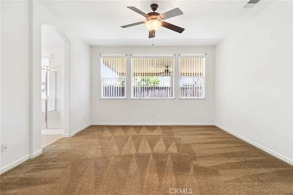 Aggies Court_31.jpeg